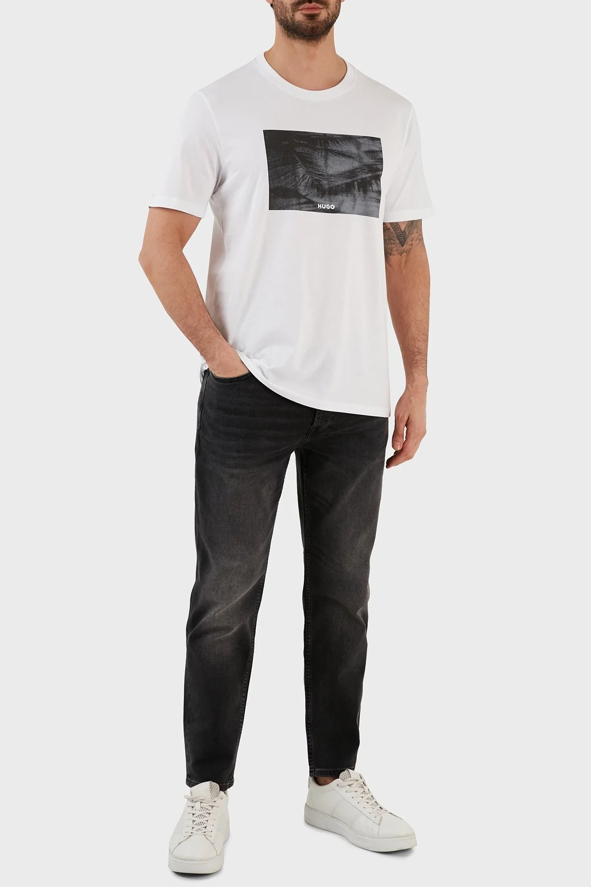 Hugo Pamuklu Normal Bel Slim Fit Daralan Paça Jeans Erkek Kot Pantolon 50483876 033 SİYAH - 1