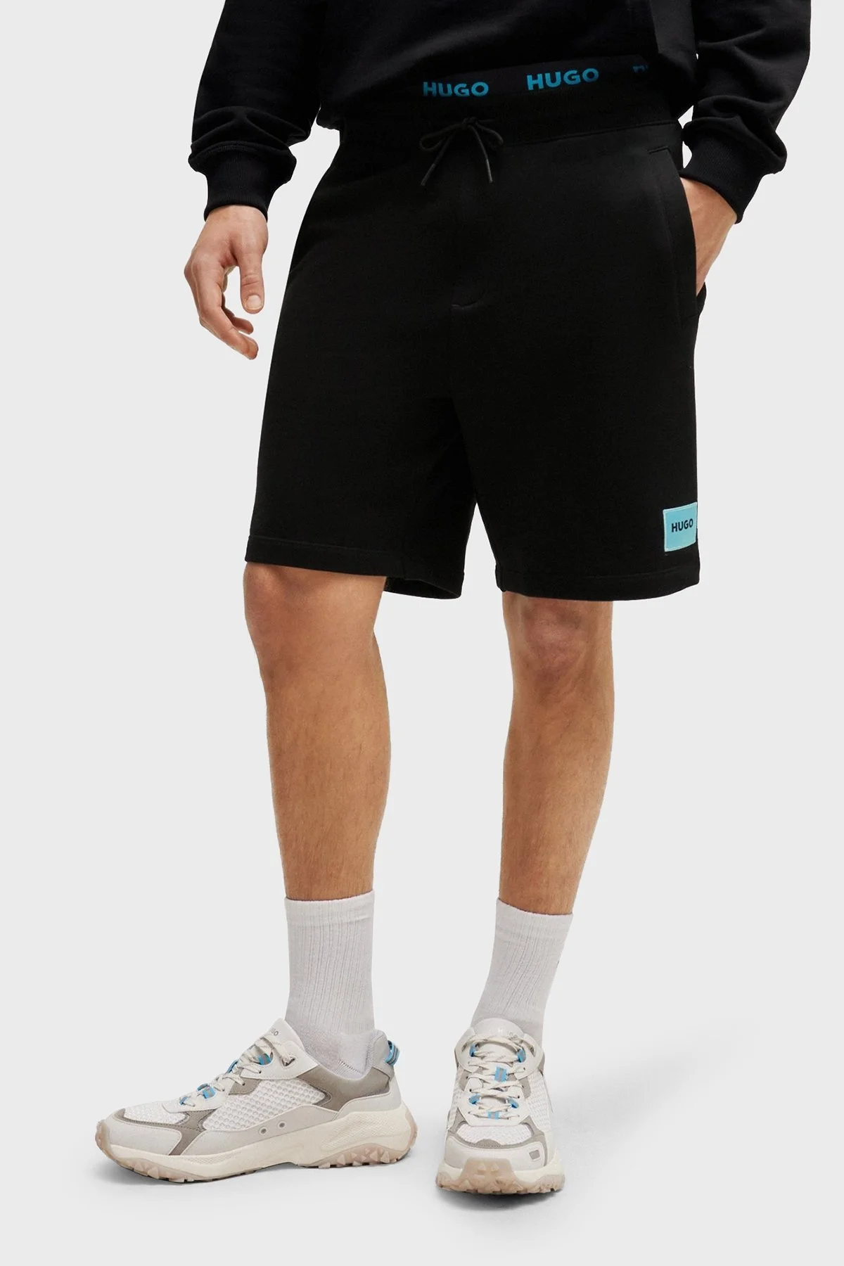 Hugo Pamuklu Regular Fit Cepli Erkek Short 50466196 009 SİYAH - 7