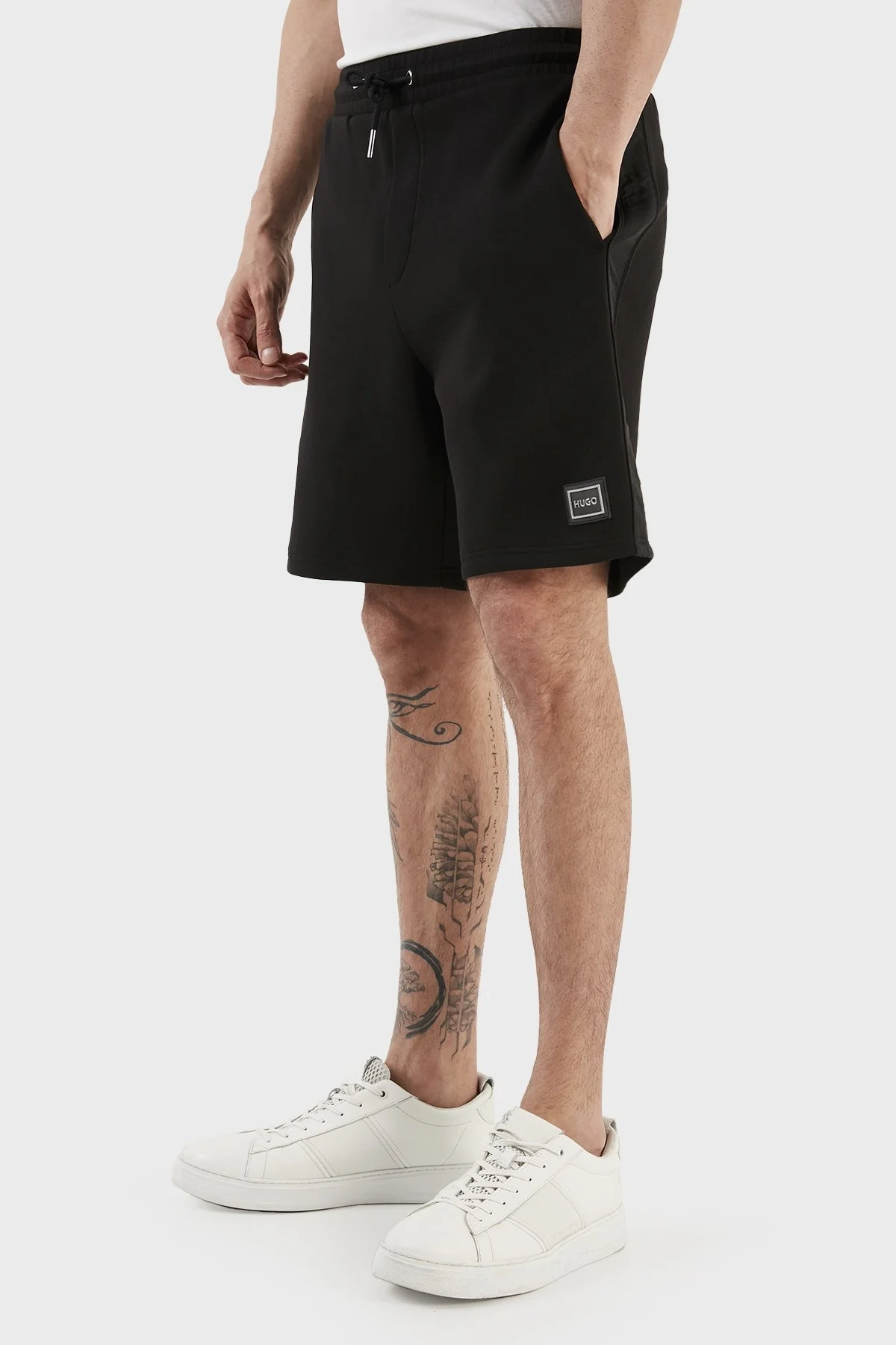 Hugo Pamuklu Regular Fit Cepli Erkek Short 50490819 001 SİYAH - 4