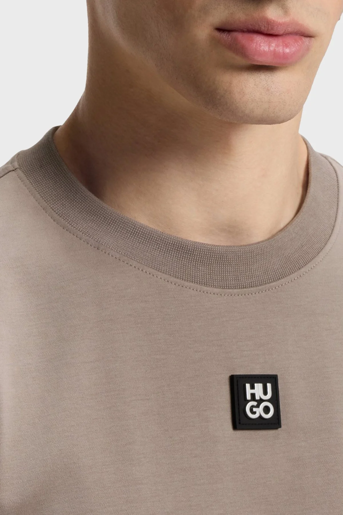 Hugo Pamuklu Regular Fit Logolu Bisiklet Yaka Erkek T Shirt 50505201 237 GRİ - 4