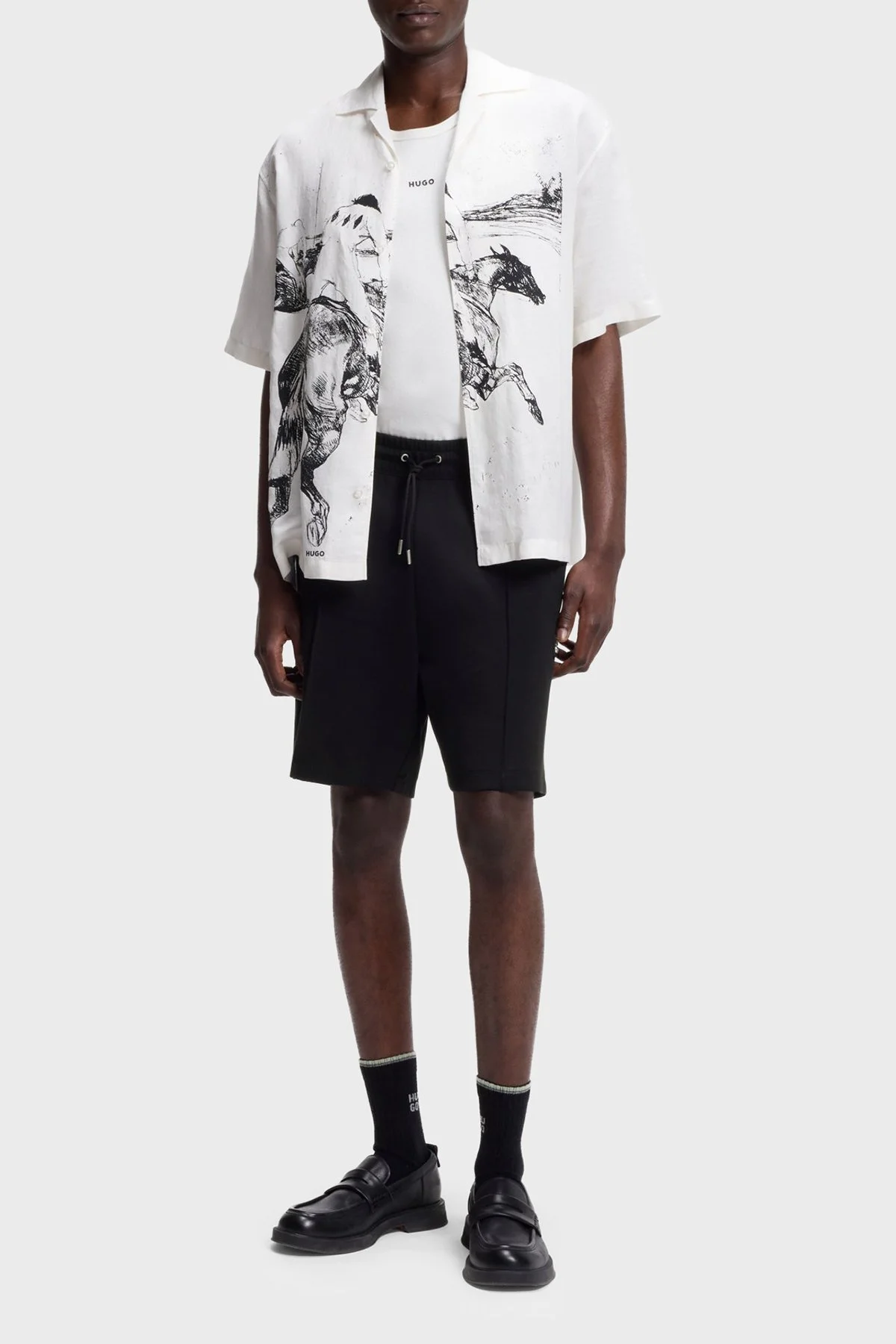 Hugo Pamuklu Regular Fit Logolu Normal Bel Erkek Şort 50562844 002 SİYAH - 2