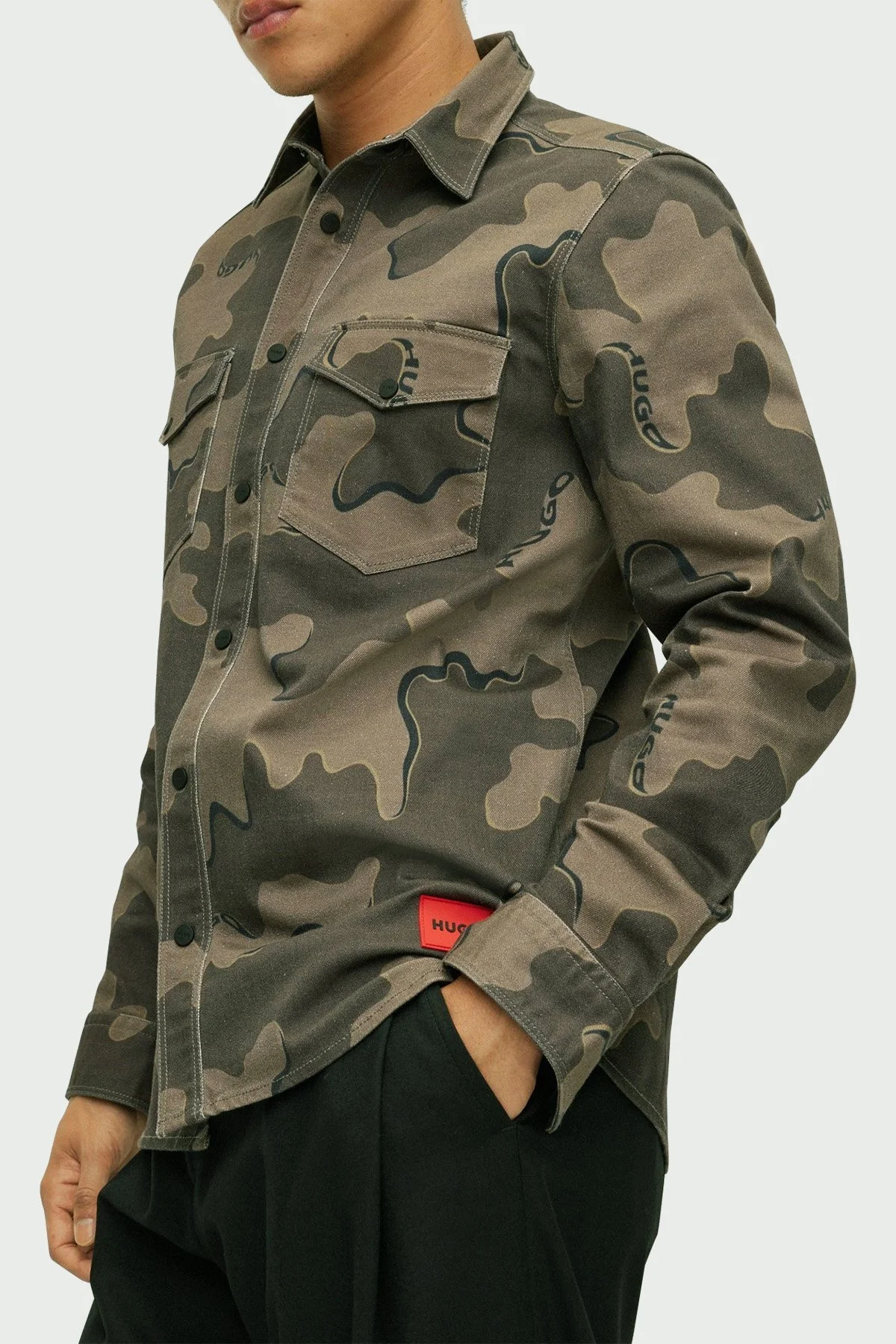 Hugo Pamuklu Relaxed Fit Çift Cepli Erkek Gömlek 50479329 960 HAKİ - 5