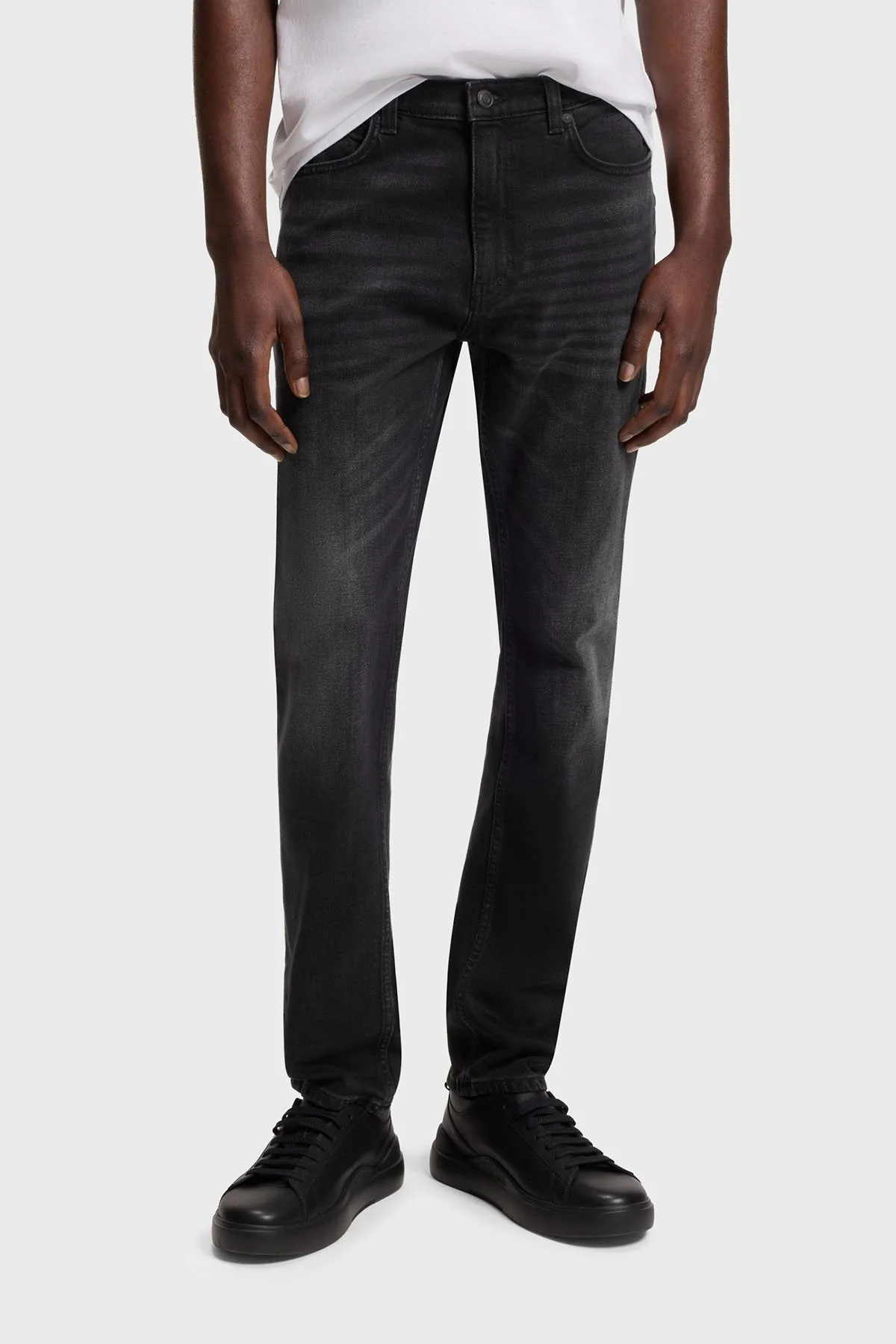 Hugo Pamuklu Slim Fit Dar Paça Jeans Erkek Kot Pantolon 50524229 005 Siyah - 1