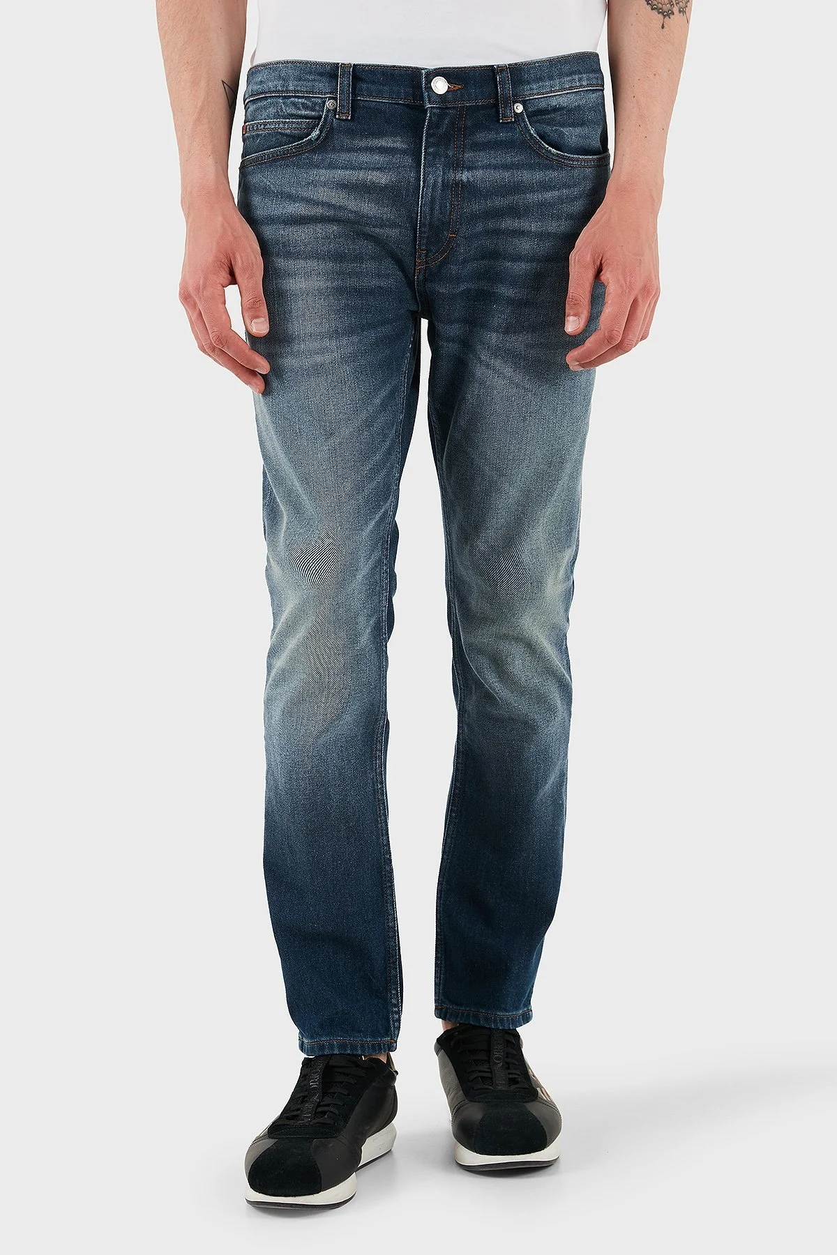 Hugo Pamuklu Slim Fit Normal Bel Dar Paça Jeans Erkek Kot Pantolon 50537686 411 LACİVERT - 3