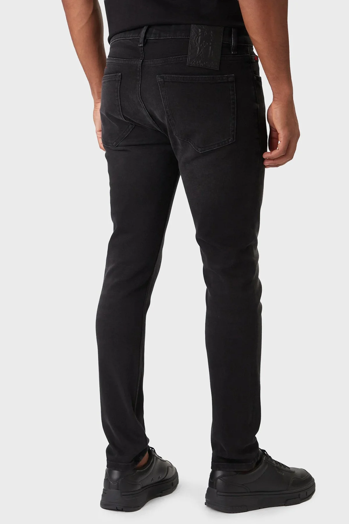 Hugo Pamuklu Slim Fit Normal Bel Dar Paça Jeans Erkek Kot Pantolon 50547254 005 SİYAH - 3