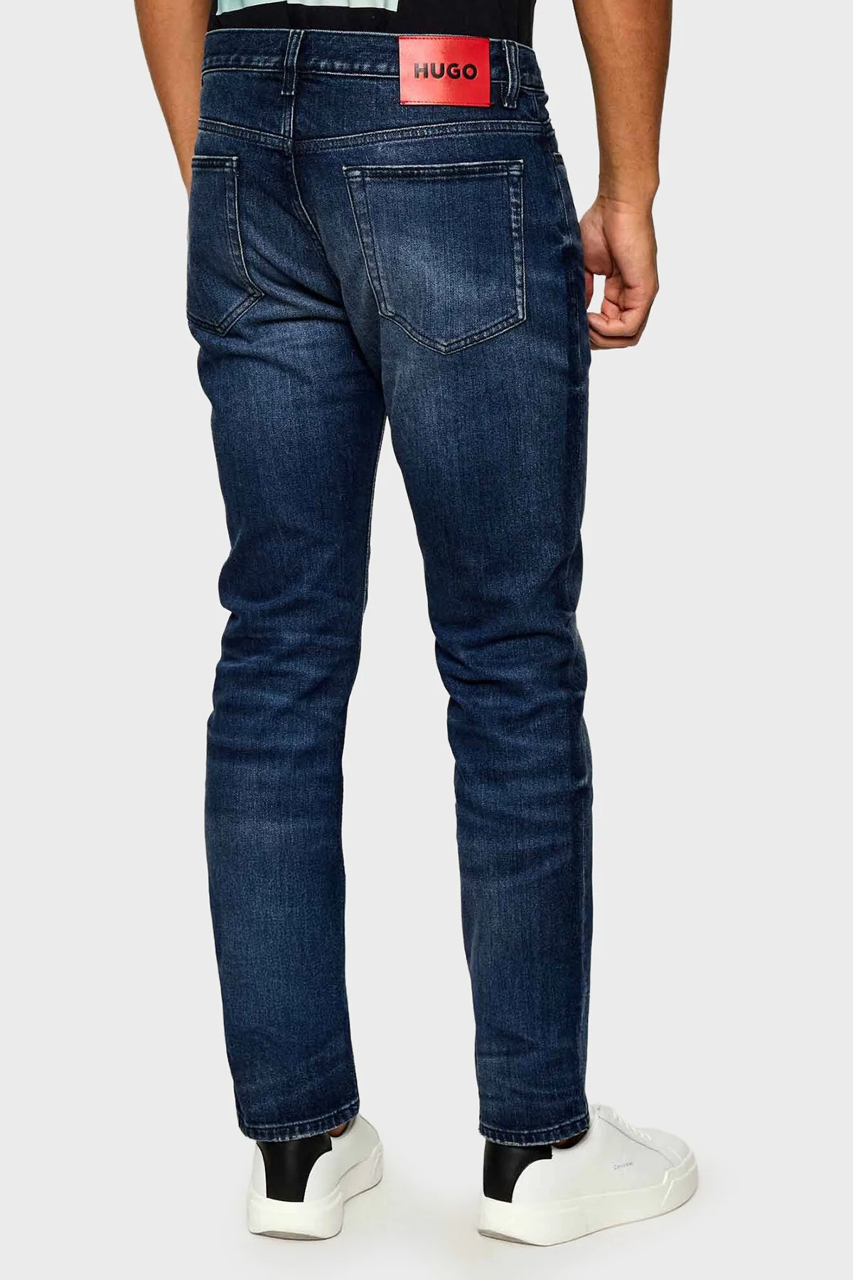 Hugo Pamuklu Slim Fit Normal Bel Dar Paça Jeans Erkek Kot Pantolon 50550143 413 LACİVERT - 4