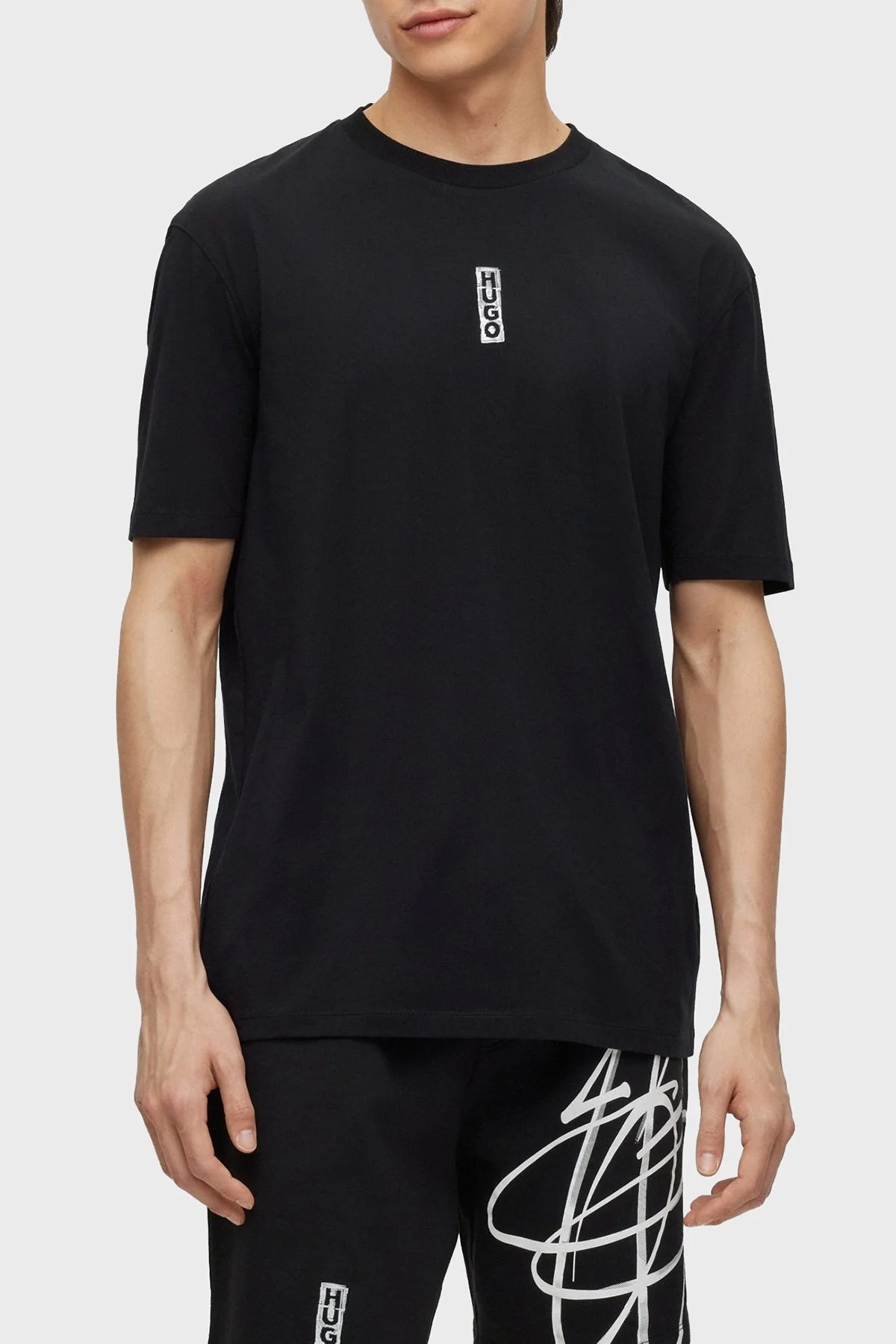 Hugo Sırt Baskılı Pamuklu Relaxed Fit Bisiklet Yaka Erkek T Shirt 50493996 001 SİYAH - 2