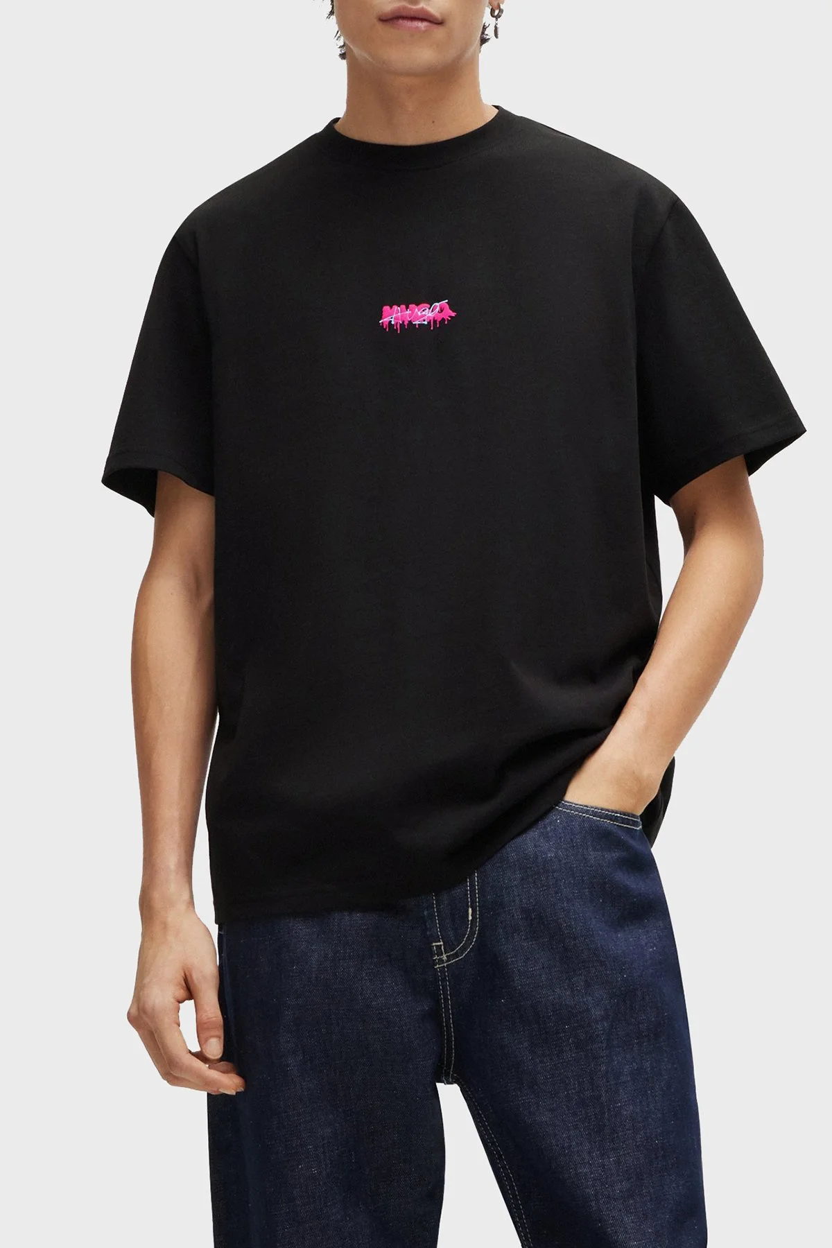 Hugo Sırt Baskılı Pamuklu Relaxed Fit Erkek T Shirt 50509966 001 SİYAH - 1