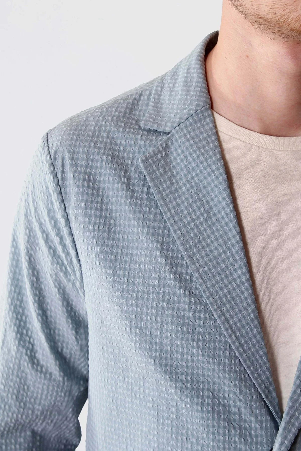 Isaora Dokuma Regular Fit Yırtmaçlı Apaş Yaka Blazer Erkek Ceket M24J7023 CRNTBL MAVİ - 8