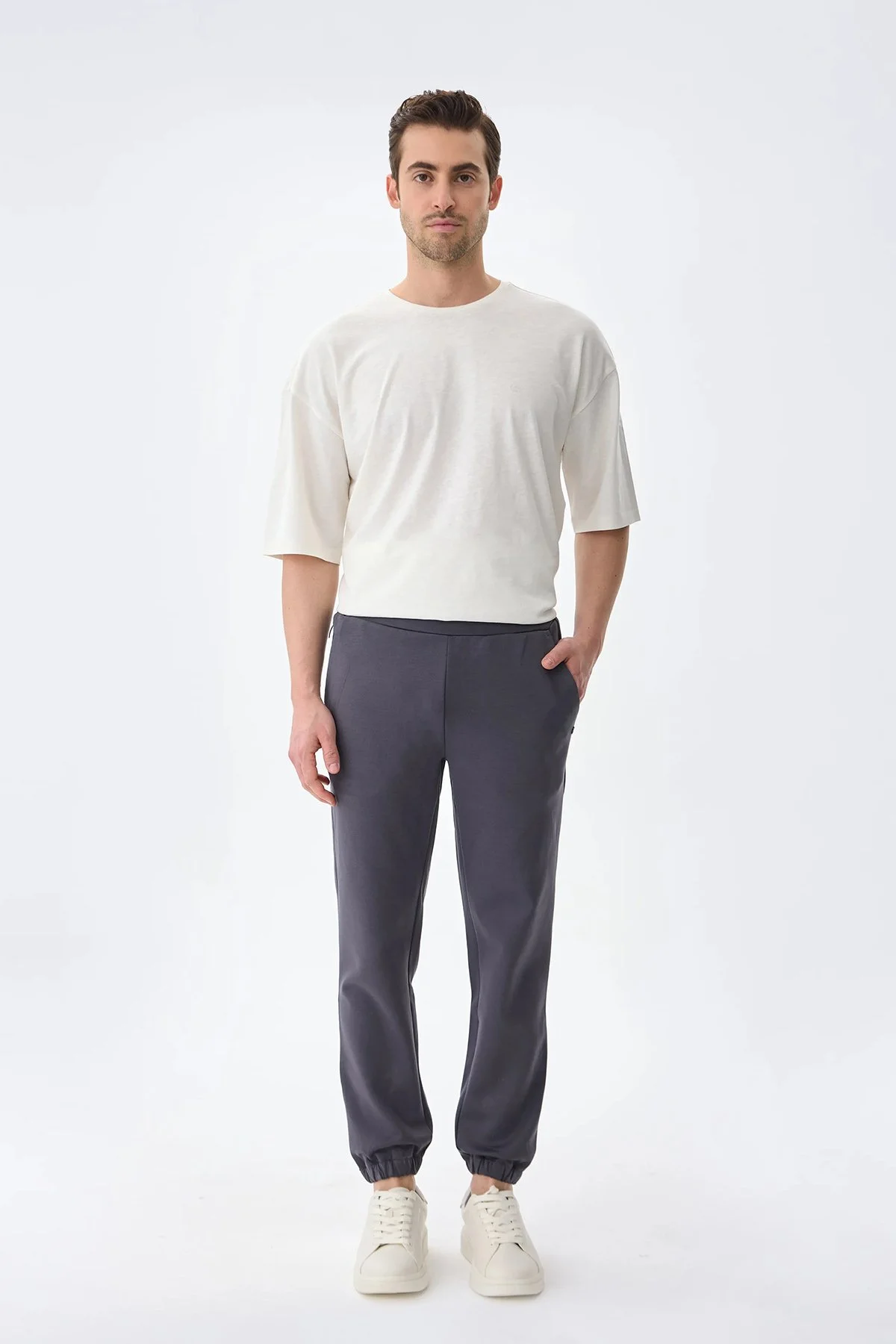 Isaora Pamuklu Relaxed Fit Normal Bel Lastikli Paça Jogger Erkek Pantolon ISR5402 DRG KOYU GRİ - 2