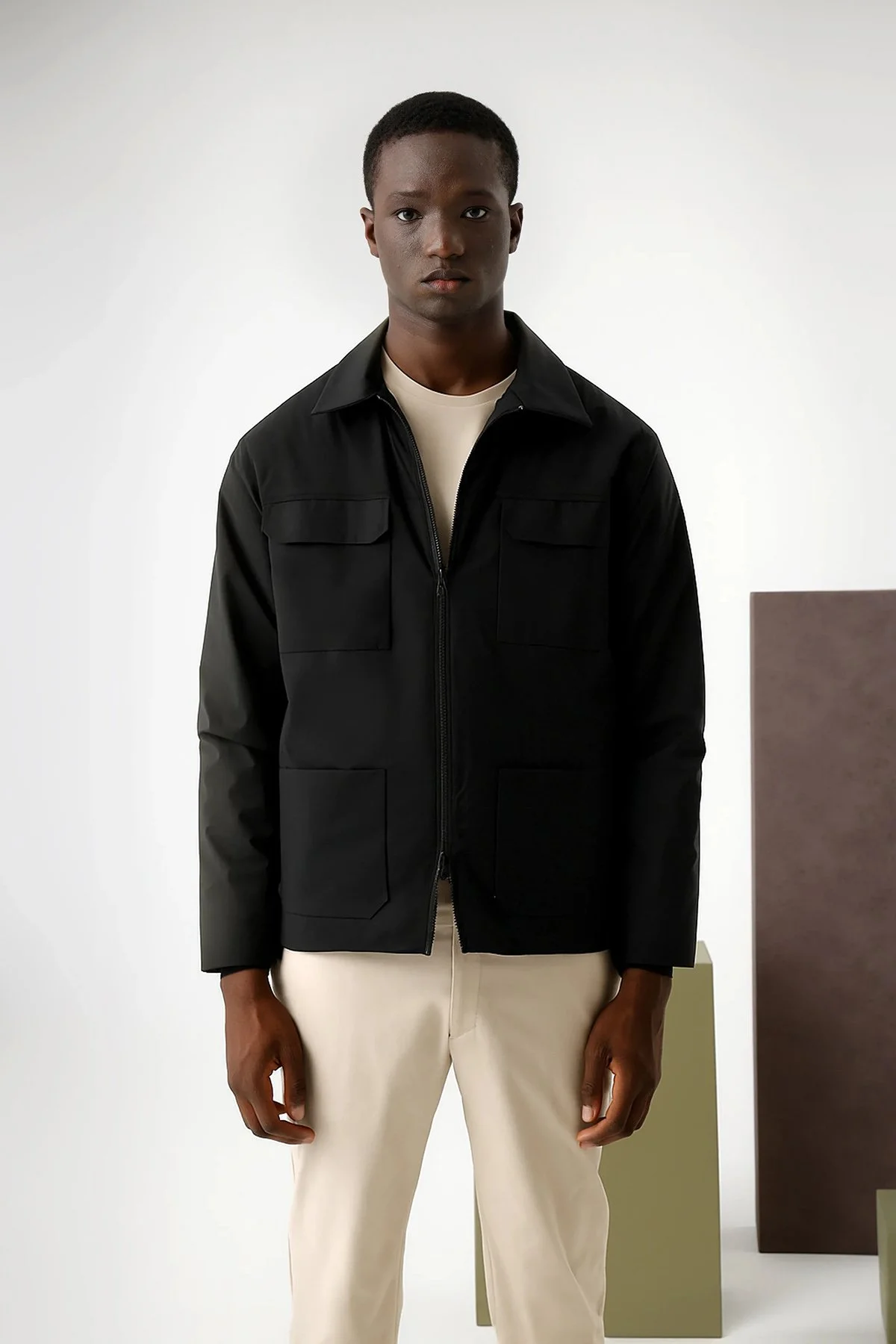 Isaora Regular Fit Klasik Yaka Fermuarlı Su İtici Erkek Ceket M25J7040 SYH SİYAH - 1