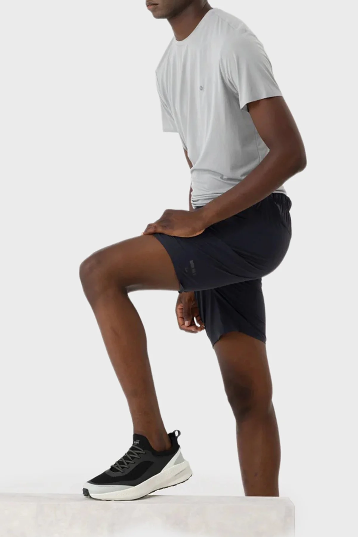 Isaora Regular Fit Lastikli Bel Cepli Erkek Short ISR6503 DRG KOYU GRİ - 4