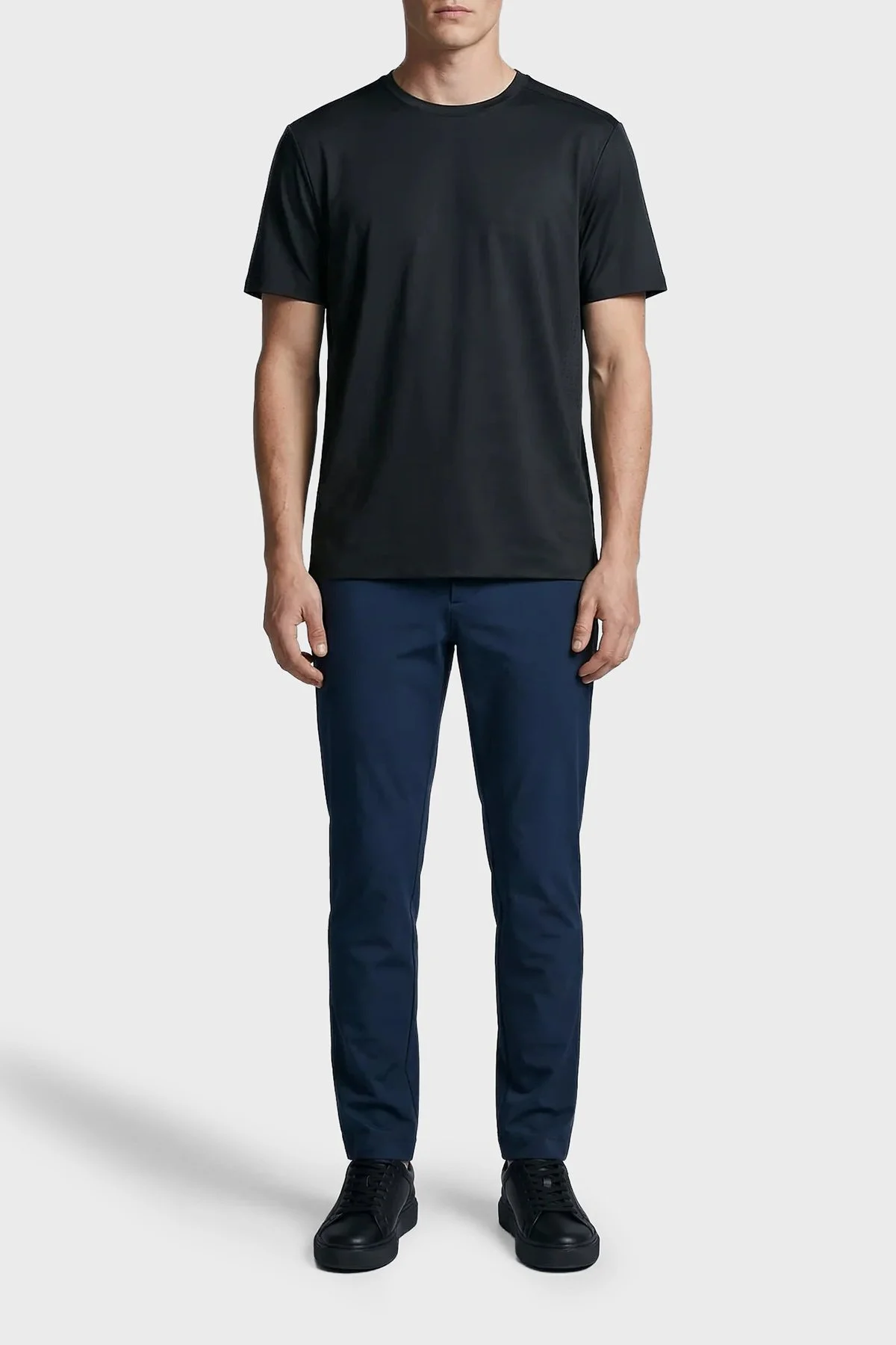 Isaora Regular Fit Logolu Bisiklet Yaka Erkek T Shirt ISR90210 SİYAH - 2