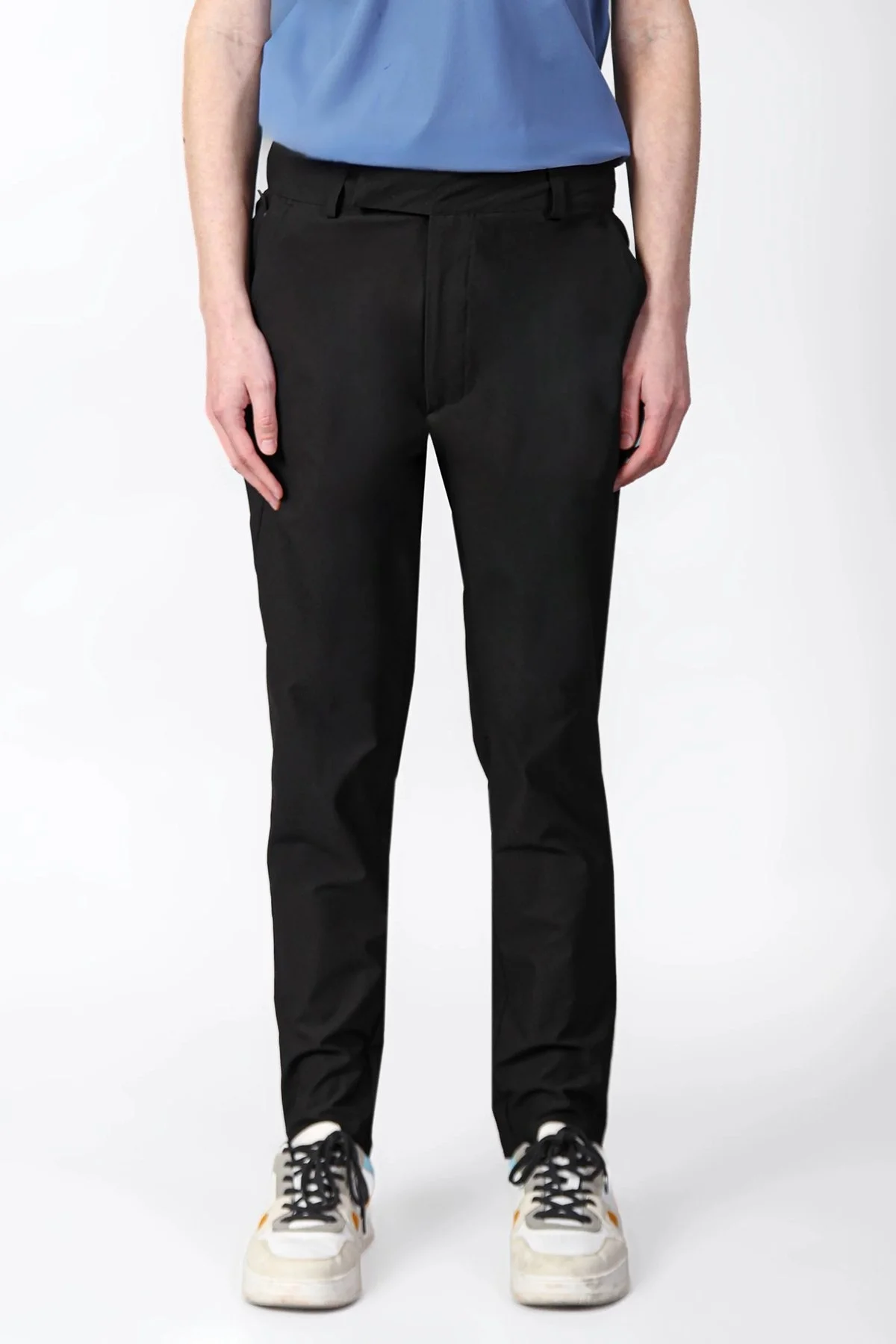 Isaora Regular Fit Normal Bel Düz Paça Su İtici Erkek Pantolon ISR5111 BLA SİYAH - 1