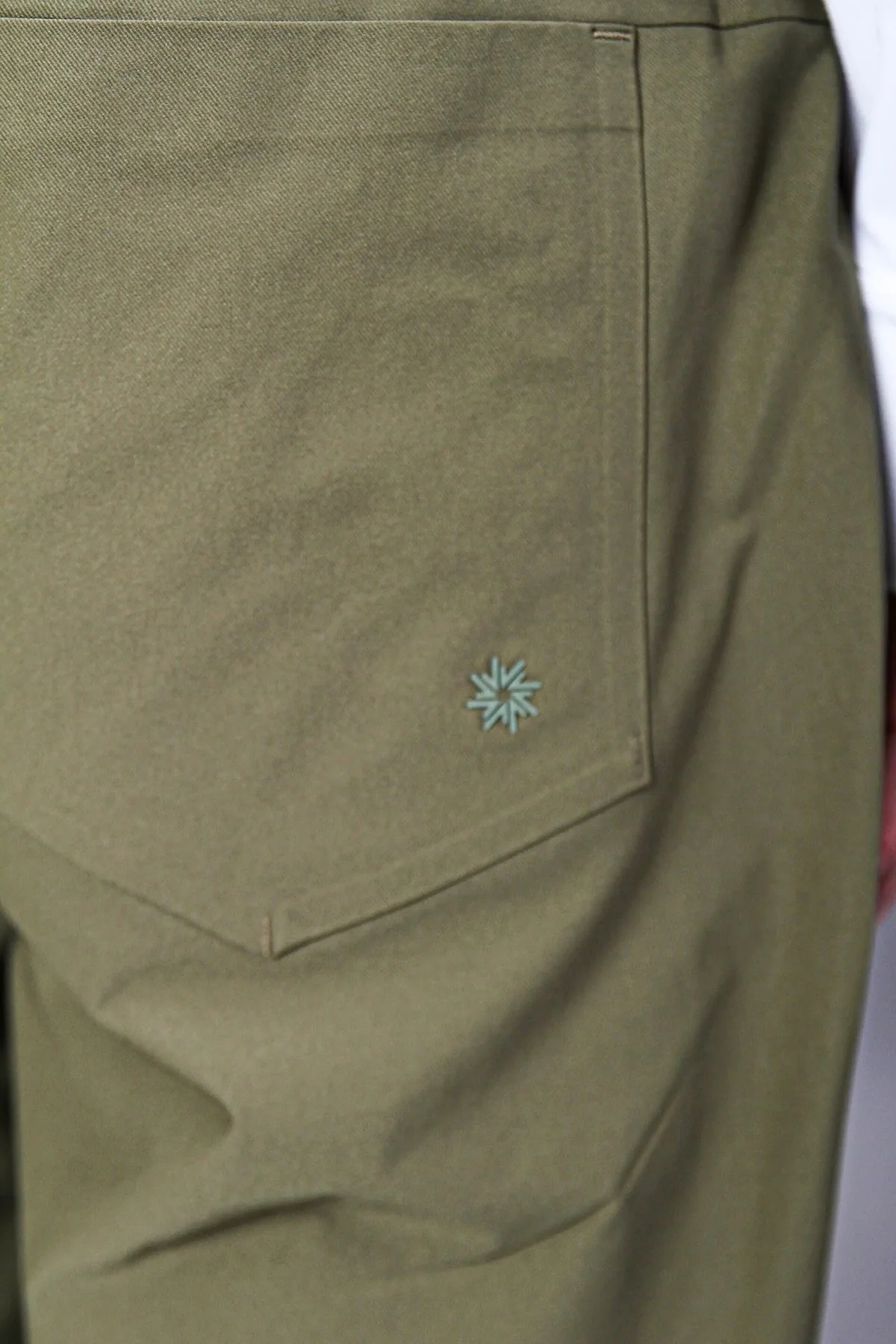 Isaora Regular Fit Normal Bel Düz Paça Su İtici Erkek Pantolon ISR5111 OLV1 Olive - 12