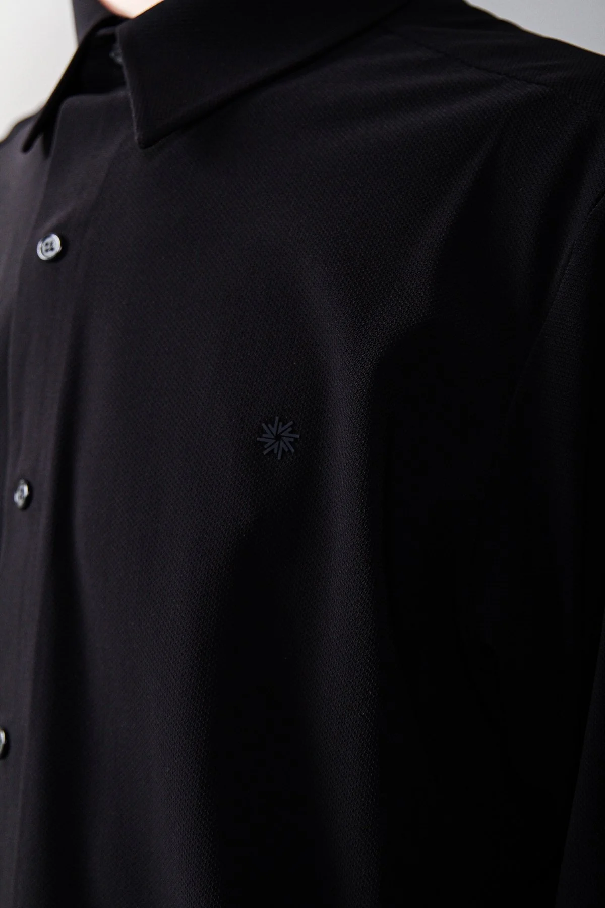 Isaora Streç Regular Fit Nefes Alabilen Geniş Yaka Erkek Gömlek ISR41010 SİYAH - 5