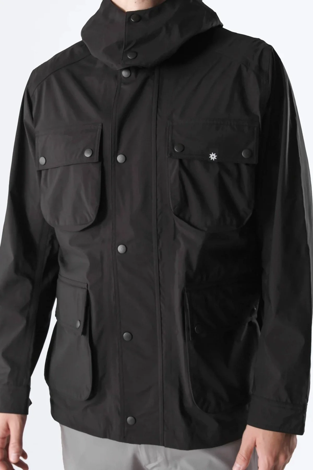 Isaora Su İtici Comfort Fit Kapüşonlu Cepli Erkek Yağmurluk M23J700 7888 SİYAH - 10