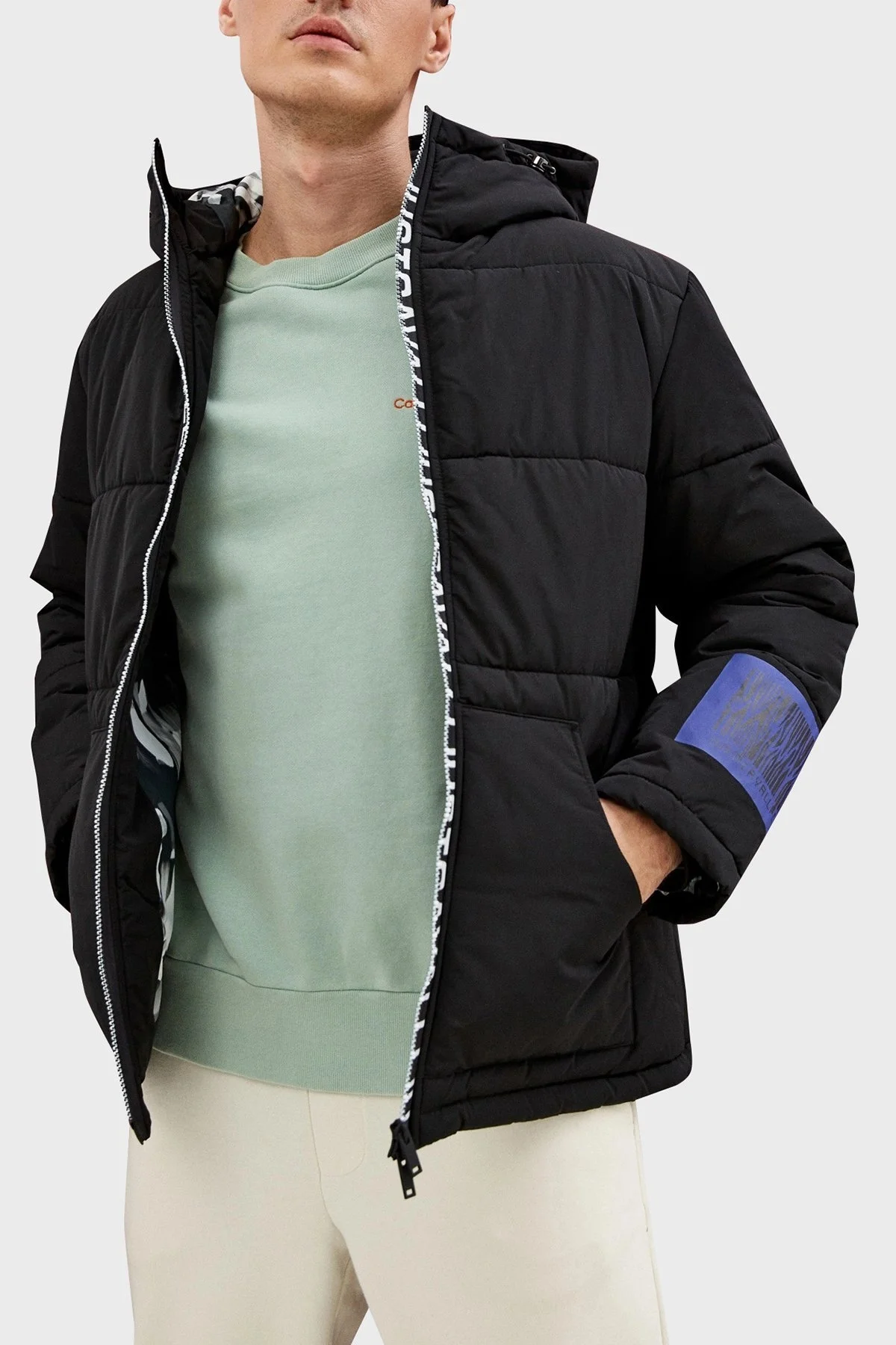 Just Cavalli Fermuarlı Regular Fit Kapüşonlu Dik Yaka Şişme Erkek Mont S03AM0363 N39716 900 SİYAH - 1