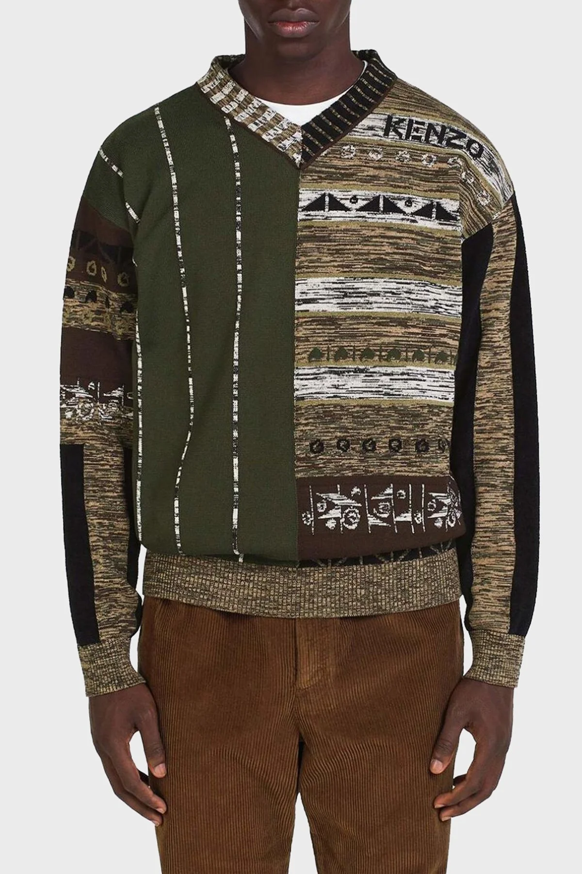 Kenzo Pamuk ve Yün Karışımlı Desenli Rahat Kesim V Yaka Erkek Kazak FC65PU3193CN51 HAKİ - 1