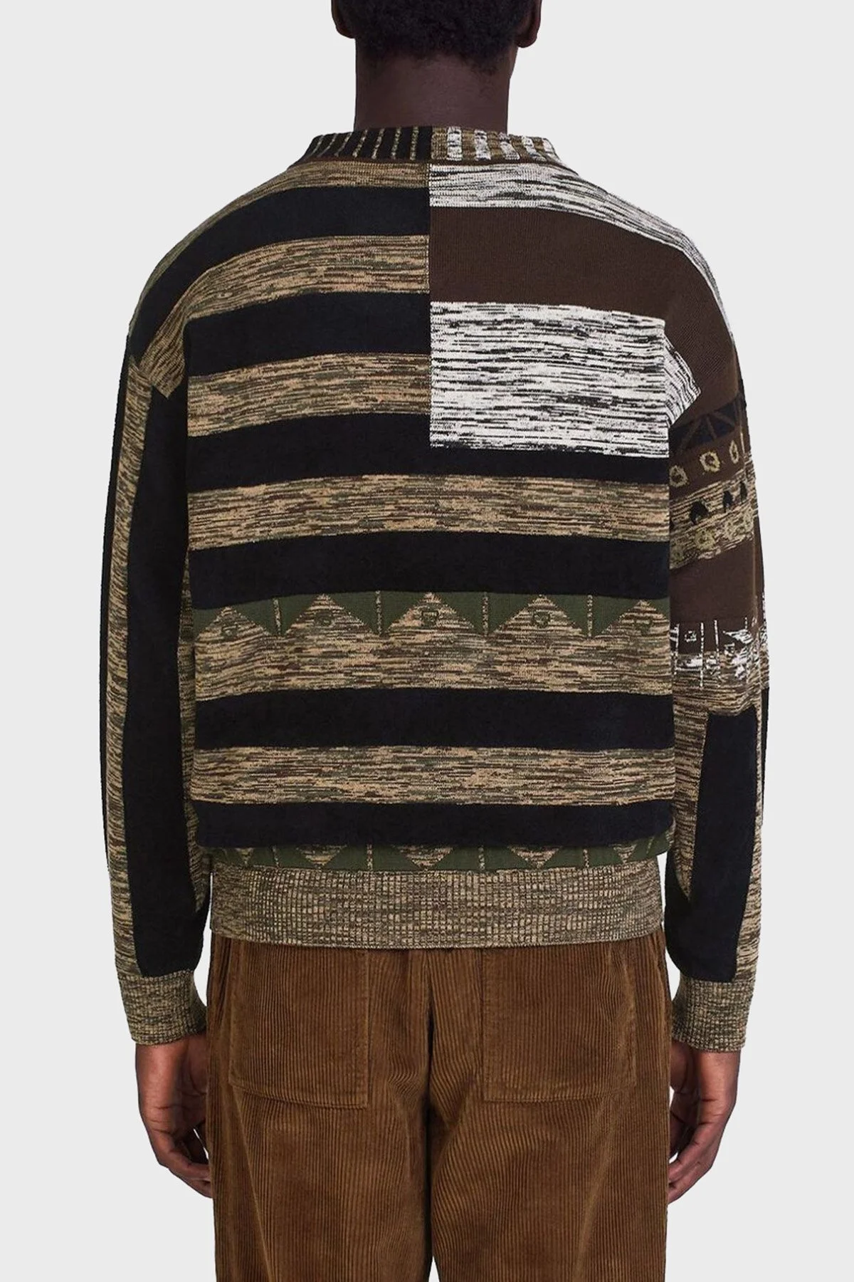 Kenzo Pamuk ve Yün Karışımlı Desenli Rahat Kesim V Yaka Erkek Kazak FC65PU3193CN51 HAKİ - 4