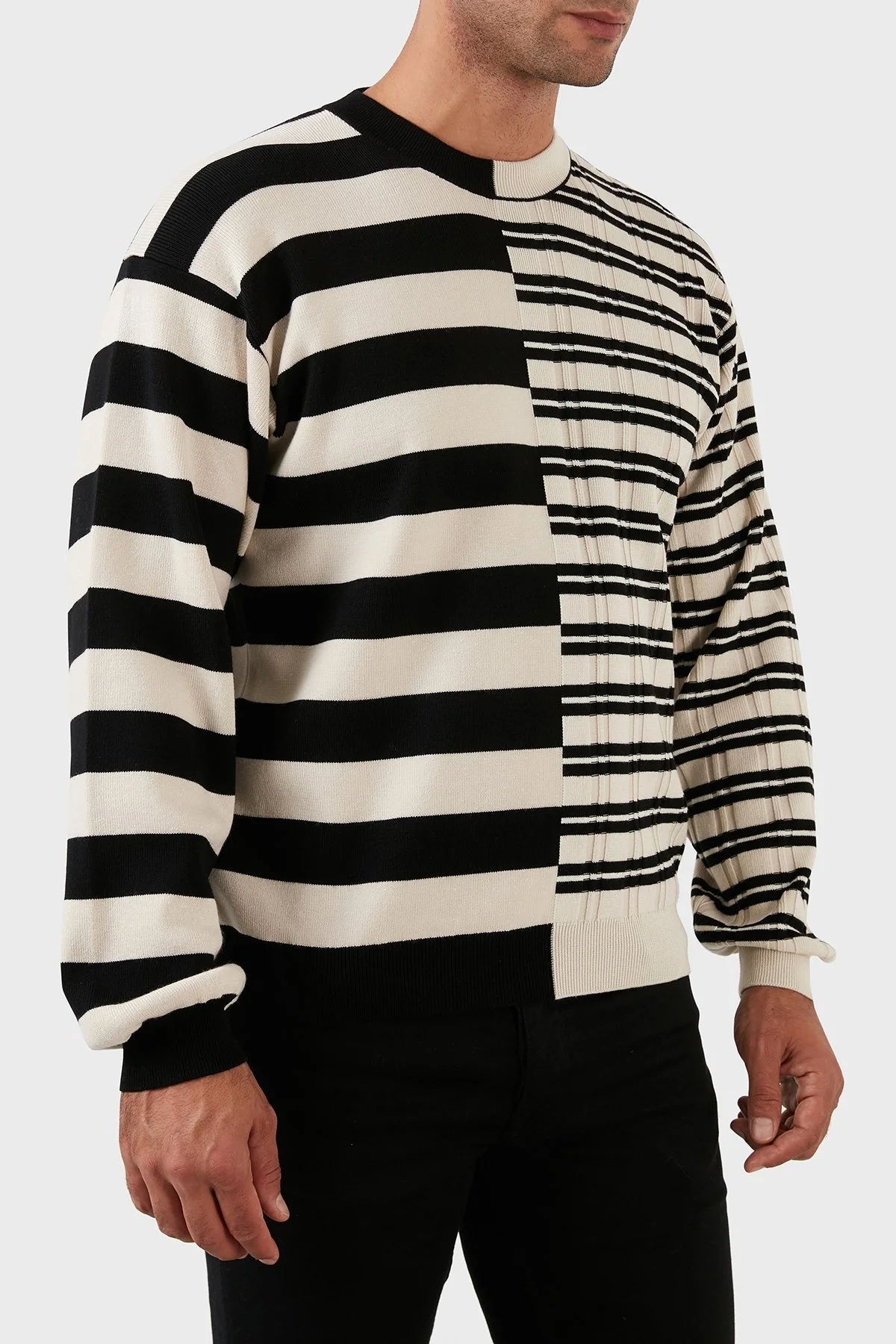 Kenzo Yünlü Çizgili Regular Fit Sıfır Yaka Erkek Kazak FC65PU3283CK02 BEJ - 3