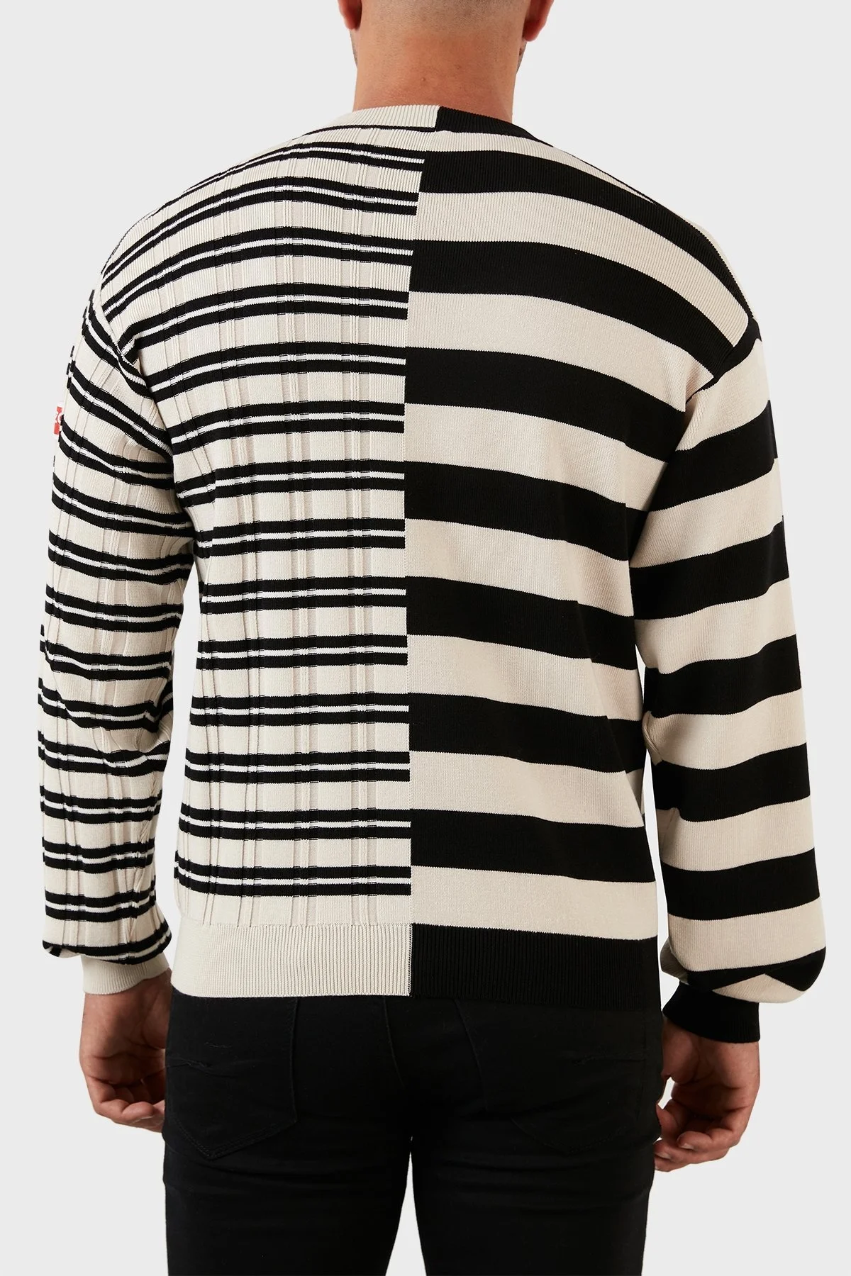 Kenzo Yünlü Çizgili Regular Fit Sıfır Yaka Erkek Kazak FC65PU3283CK02 BEJ - 5