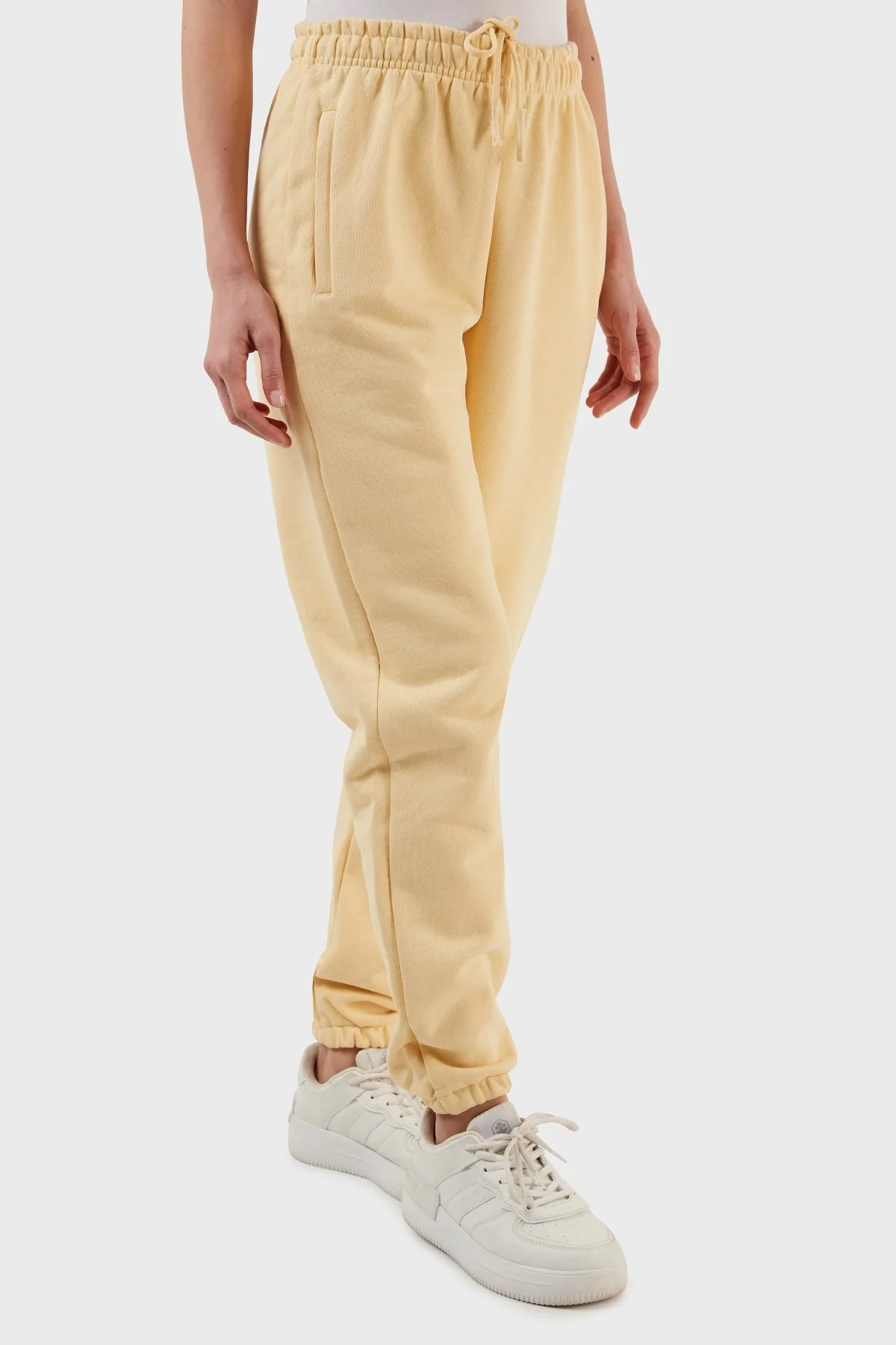 Les Benjamins % 100 Organik Pamuklu Regular Fit Jogger Spor Bayan Pantolon LB22SSESSFUSP-306 SARI - 2