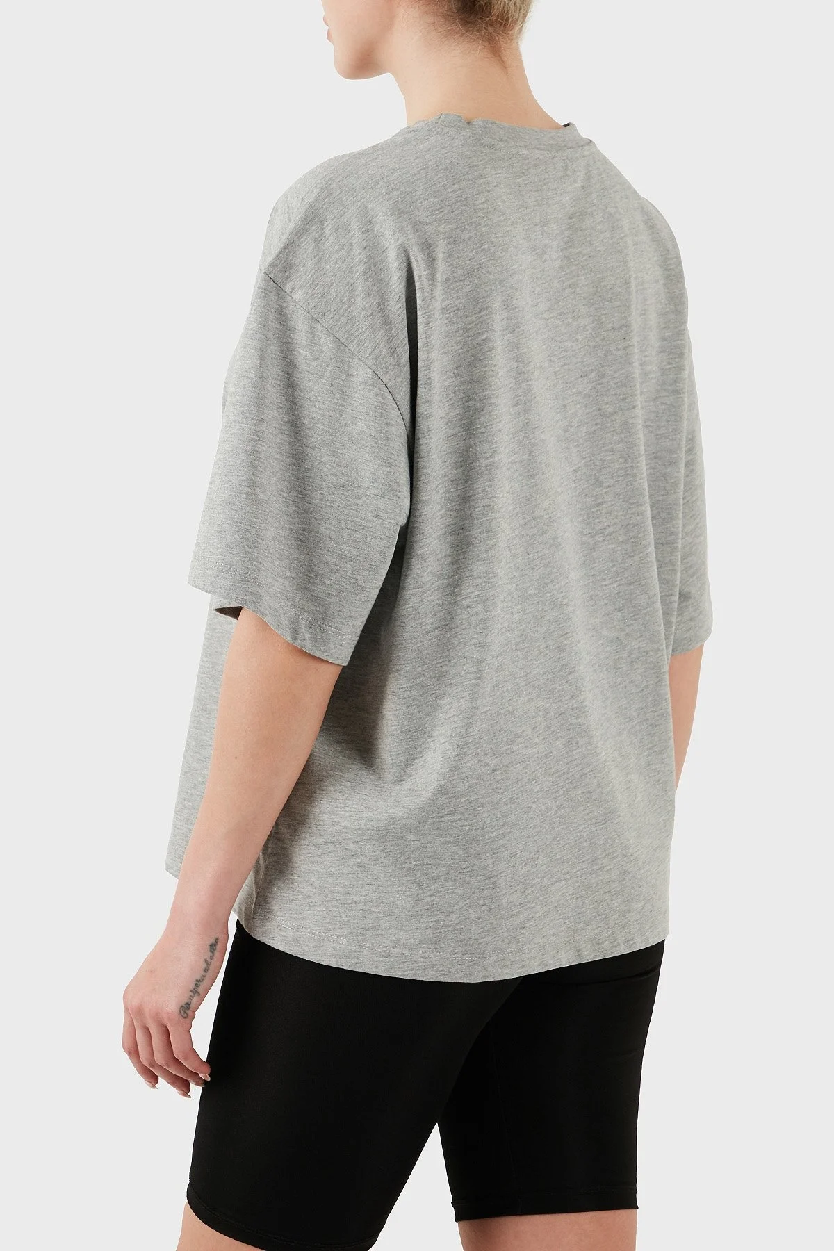 Les Benjamins % 100 Pamuk Oversize Fit Bisiklet Yaka Logolu Bayan T Shirt LBNOOSESSFUTS-308 GRİ MELANJ - 10