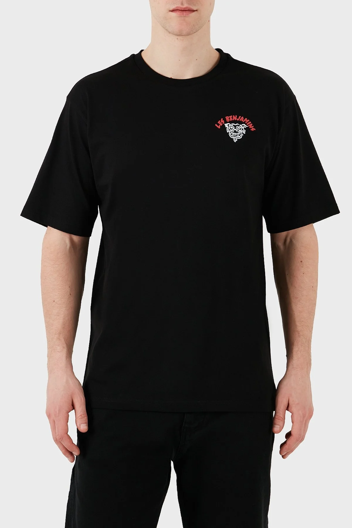 Les Benjamins Baskılı Relaxed Fit Pamuklu Bisiklet Yaka Erkek T Shirt LB25SSUNLMUTS-032 SİYAH - 11