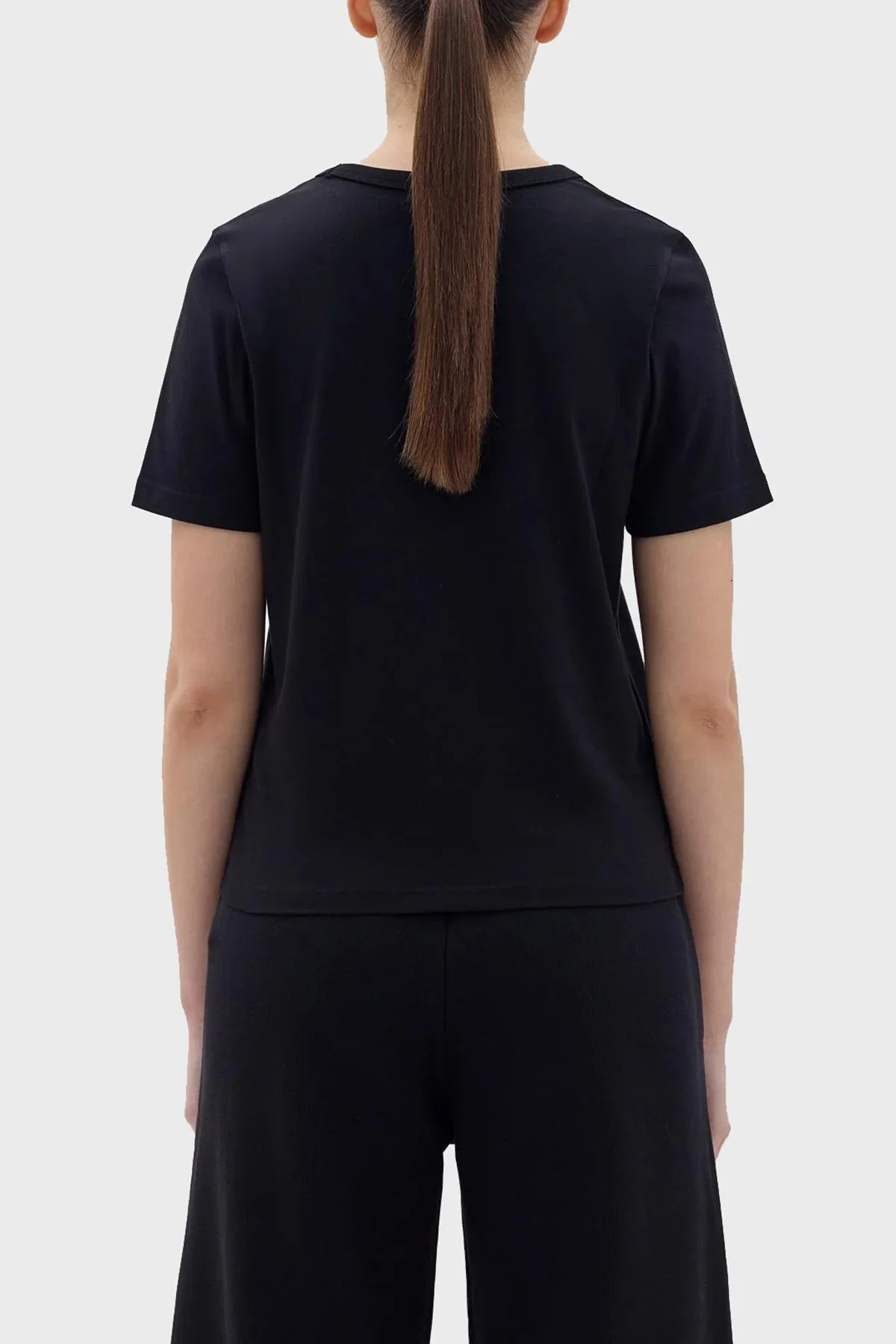 Les Benjamins Bisiklet Yaka % 100 Pamuk Regular Fit Bayan T Shirt LB23FWCLAFUTS-401 SİYAH - 3