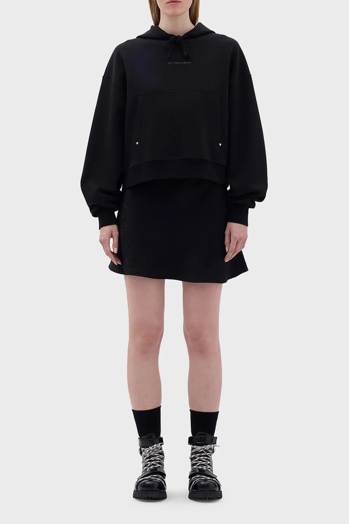 Les Benjamins Crop Fit Kapüşonlu Bayan Sweat LB23FWCLAFUHD-402 SİYAH - 2