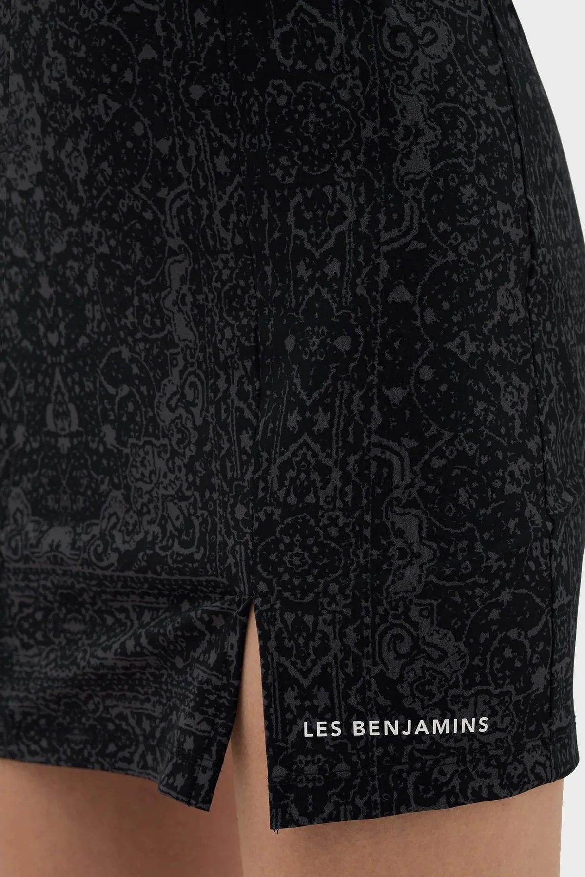 Les Benjamins Dekolteli Boyundan Bağlamalı Esnek Mini Bayan Elbise LB23SSHOEFUDR-001 SİYAH - 4