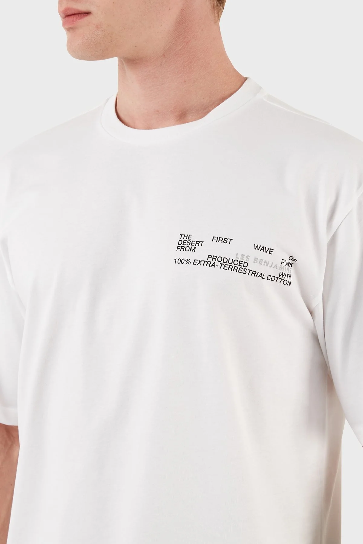 Les Benjamins Pamuklu Baskılı Oversize Erkek T Shirt LB23FWFRWMUTS-010 BEYAZ - 4
