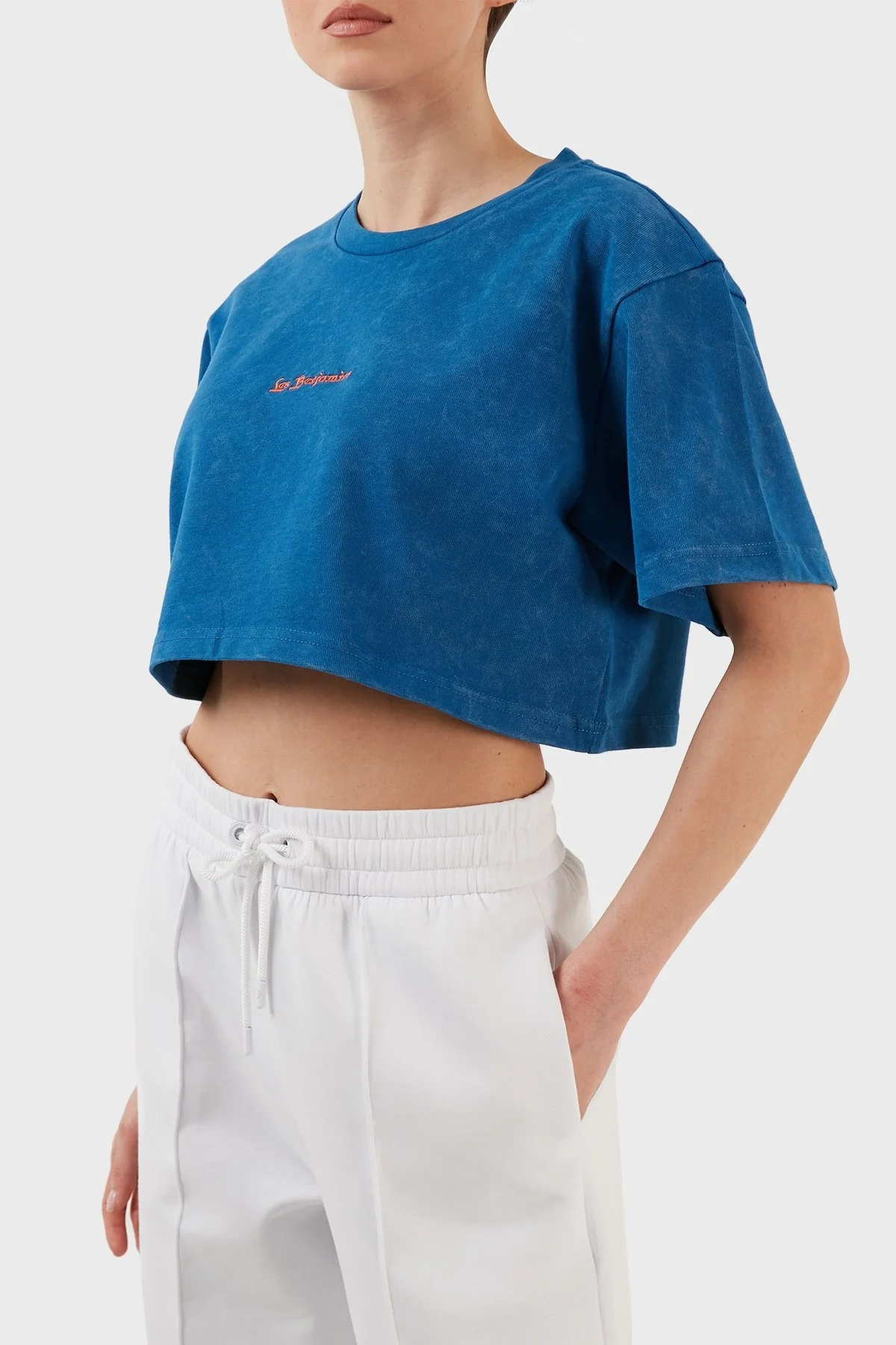 Les Benjamins Pamuklu Bisiklet Yaka Cropped Bayan T Shirt LB23SSHOEFUOT-007 SAKS - 2