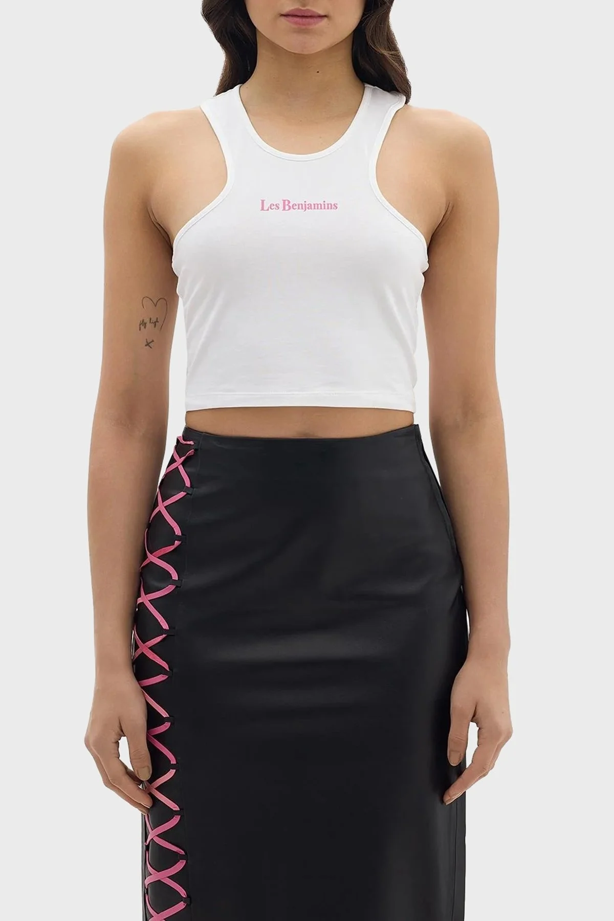 Les Benjamins Pamuklu Cropped Fit Bayan Top LB24SSKISFUTN-006 BEYAZ - 7