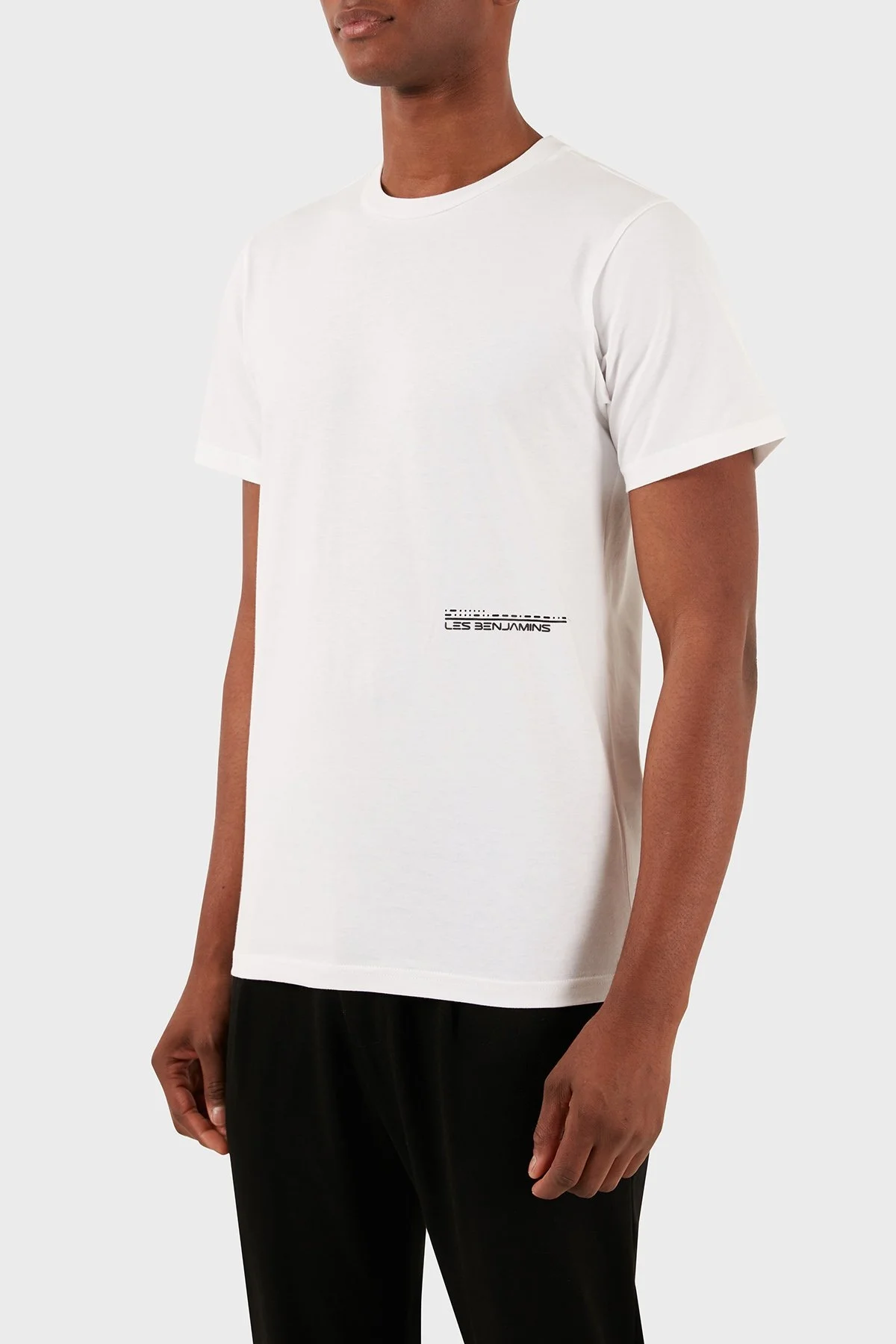 Les Benjamins Pamuklu Regular Fit Bisiklet Yaka Erkek T Shirt LB24SSKISMUTS-001 BEYAZ - 5