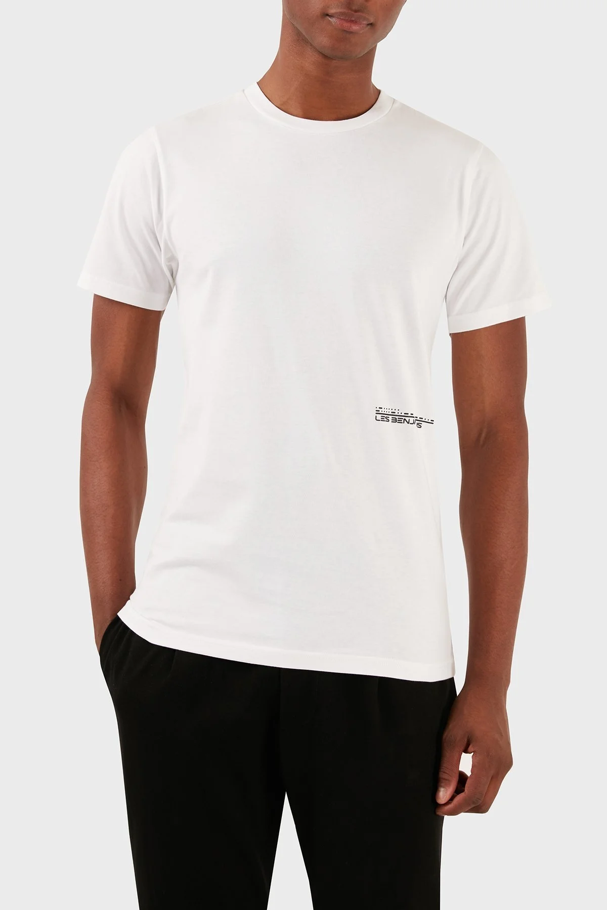 Les Benjamins Pamuklu Regular Fit Bisiklet Yaka Erkek T Shirt LB24SSKISMUTS-001 BEYAZ - 6