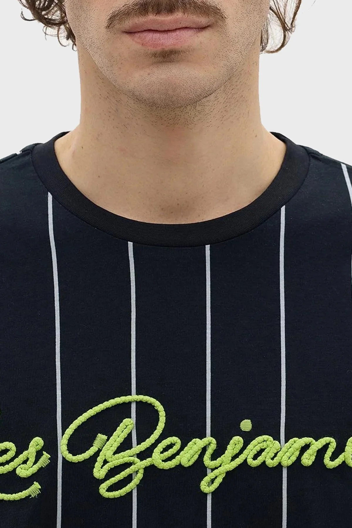 Les Benjamins Pamuklu Relaxed Fit Bisiklet Yaka Erkek T Shirt LB24SSKISMUTS-014 SİYAH - 5