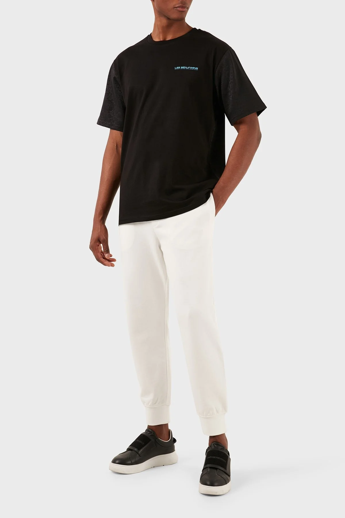 Les Benjamins Pamuklu Relaxed Fit Bisiklet Yaka Erkek T Shirt LB24SSKISMUTS-022 SİYAH - 4
