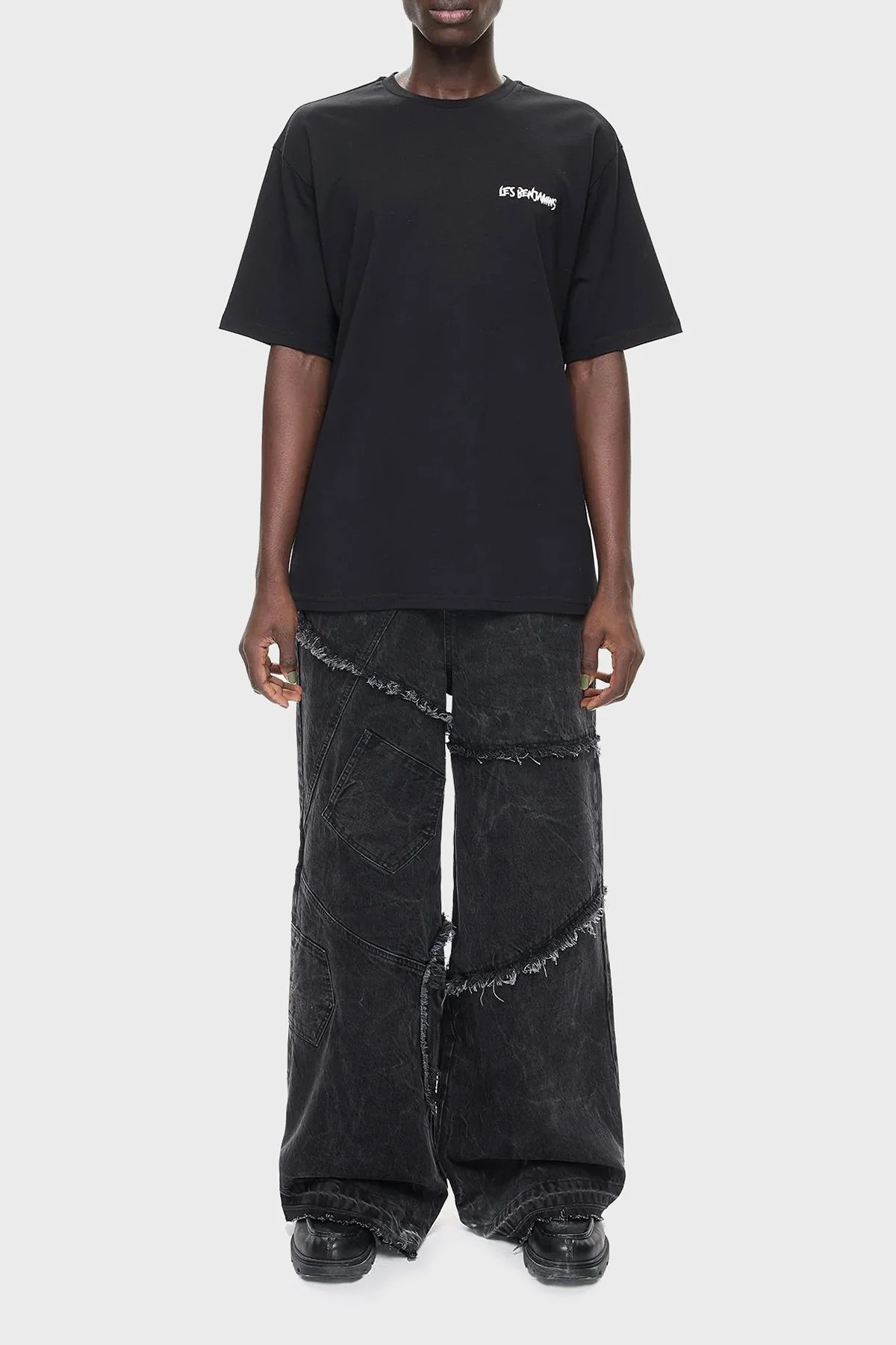 Les Benjamins Pamuklu Relaxed Fit Bisklet Yaka Erkek T Shirt LB24FWEAPMUTS-007 SİYAH - 1