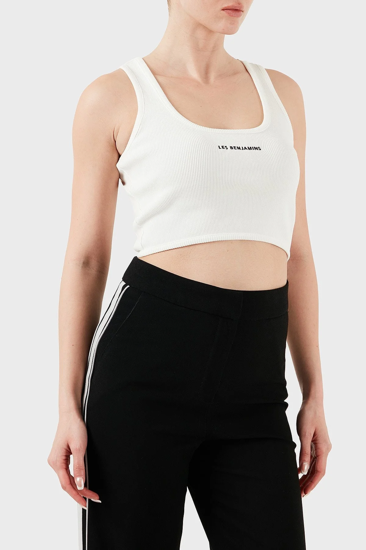 Les Benjamins Pamuklu Slim Fit Kare Yaka Logolu Bayan Top LBNOOSESSFUTN-306 BEYAZ - 11