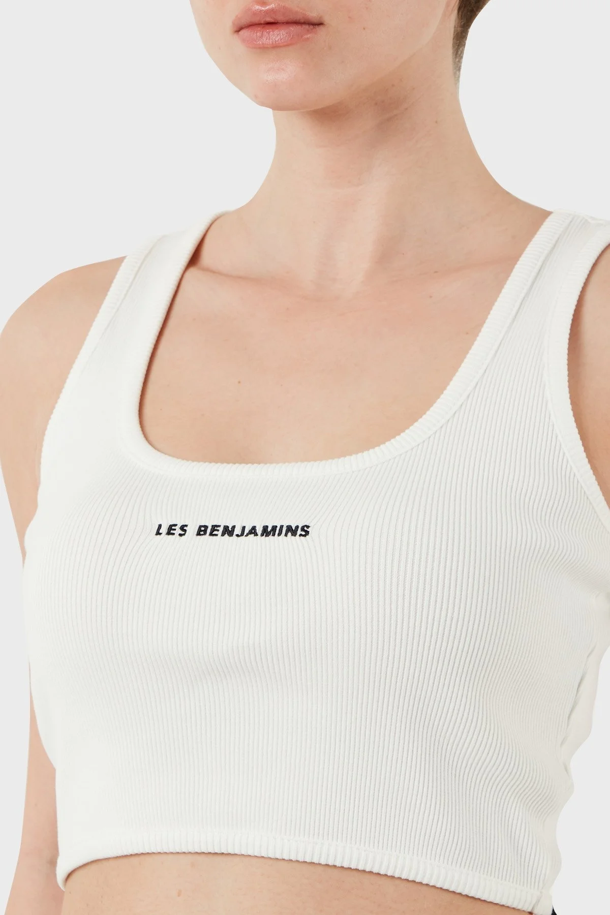 Les Benjamins Pamuklu Slim Fit Kare Yaka Logolu Bayan Top LBNOOSESSFUTN-306 BEYAZ - 12