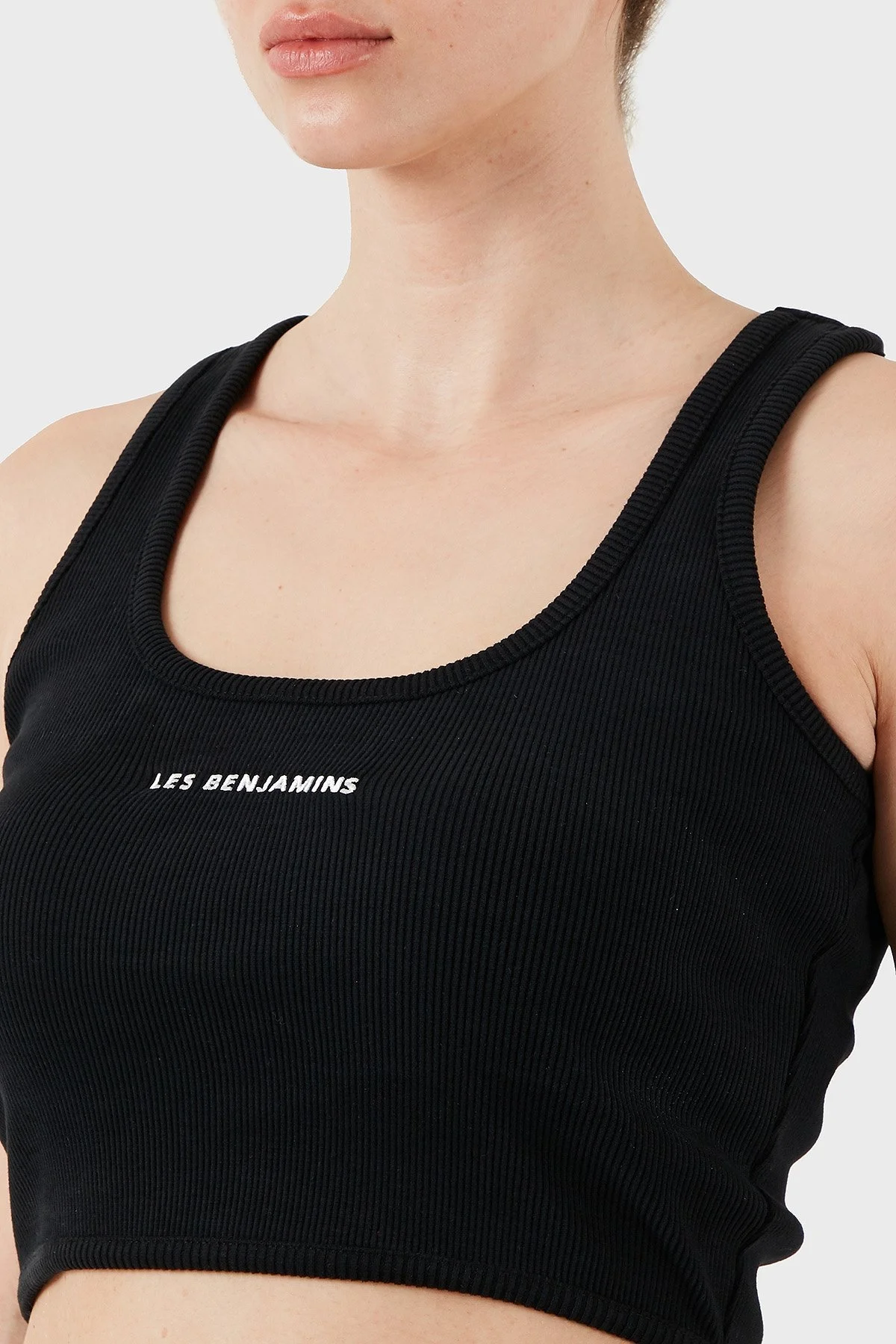 Les Benjamins Pamuklu Slim Fit Kare Yaka Logolu Bayan Top LBNOOSESSFUTN-307 SİYAH - 18