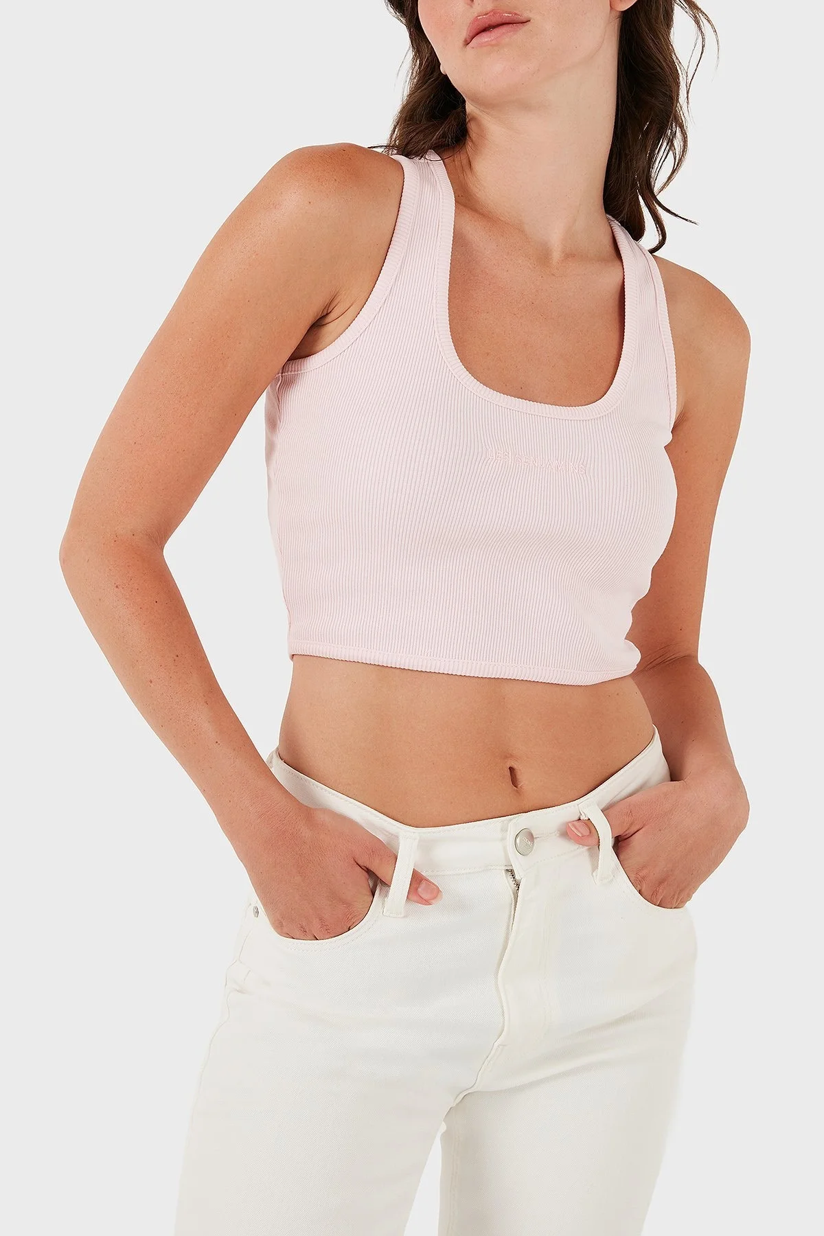 Les Benjamins Pamuklu Slim Fit Kare Yaka Logolu Bayan Top LBNOOSESSFUTN-312 PEMBE - 4