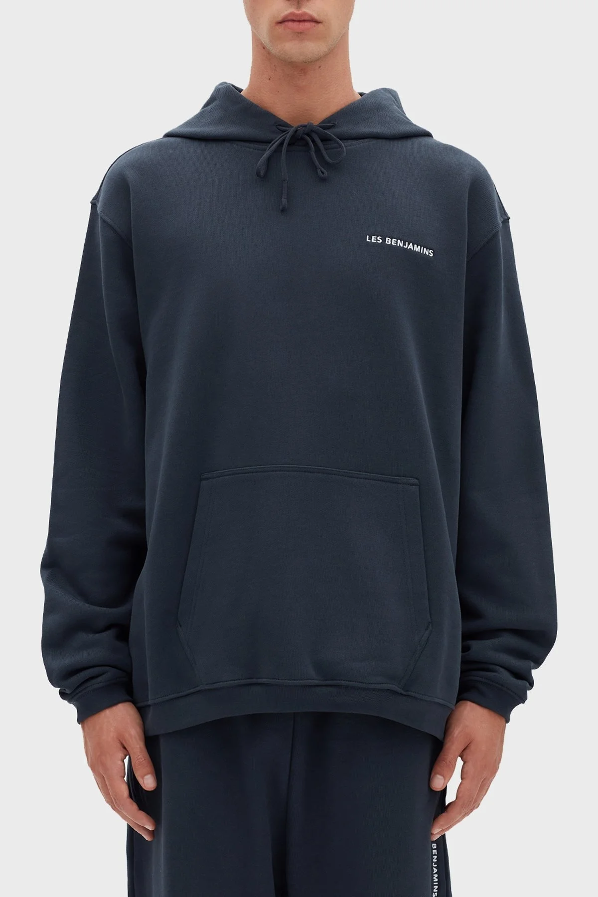 Les Benjamins Regular Fit Kapüşonlu Kanguru Cepli % 100 Pamuk Erkek Sweat LB22FWESSMUHD-303 LACİVERT - 1