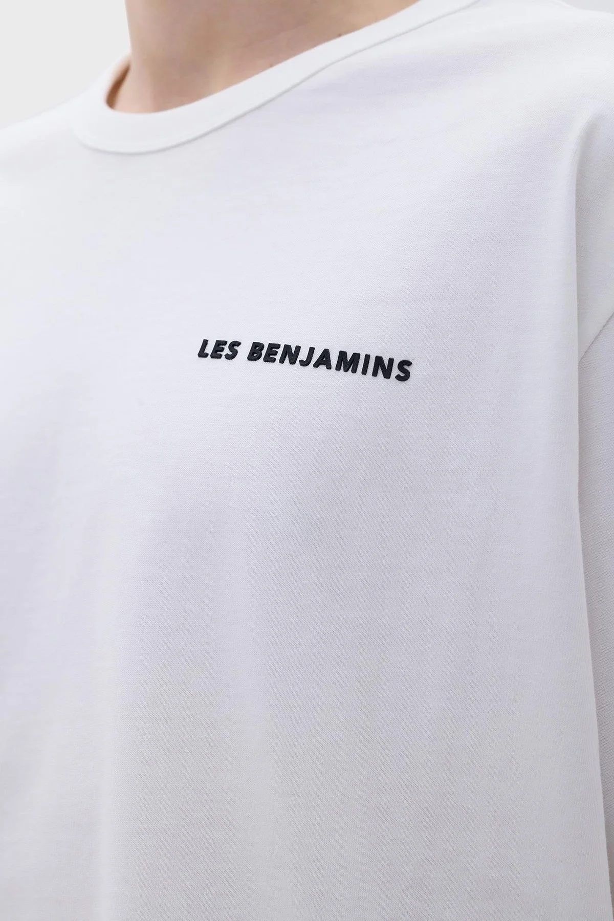 Les Benjamins Sırt Baskılı Bisiklet Yaka Relaxed Fit Erkek T Shirt LB23FWCLAMUTS-409 BEYAZ - 5