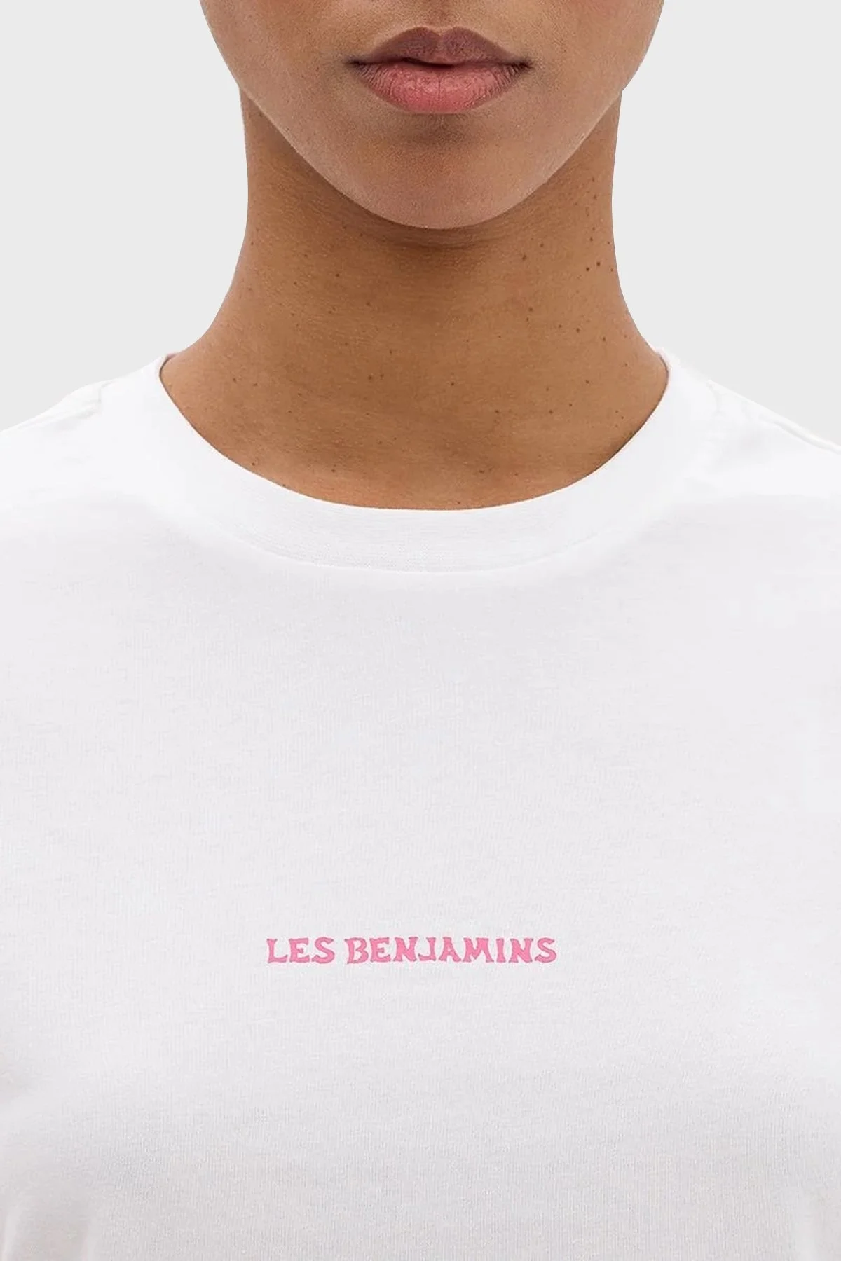 Les Benjamins Sırt Baskılı Pamuklu Bisiklet Yaka Regular Fit Bayan T Shirt LB24SSKISFUTS-023 BEYAZ - 5