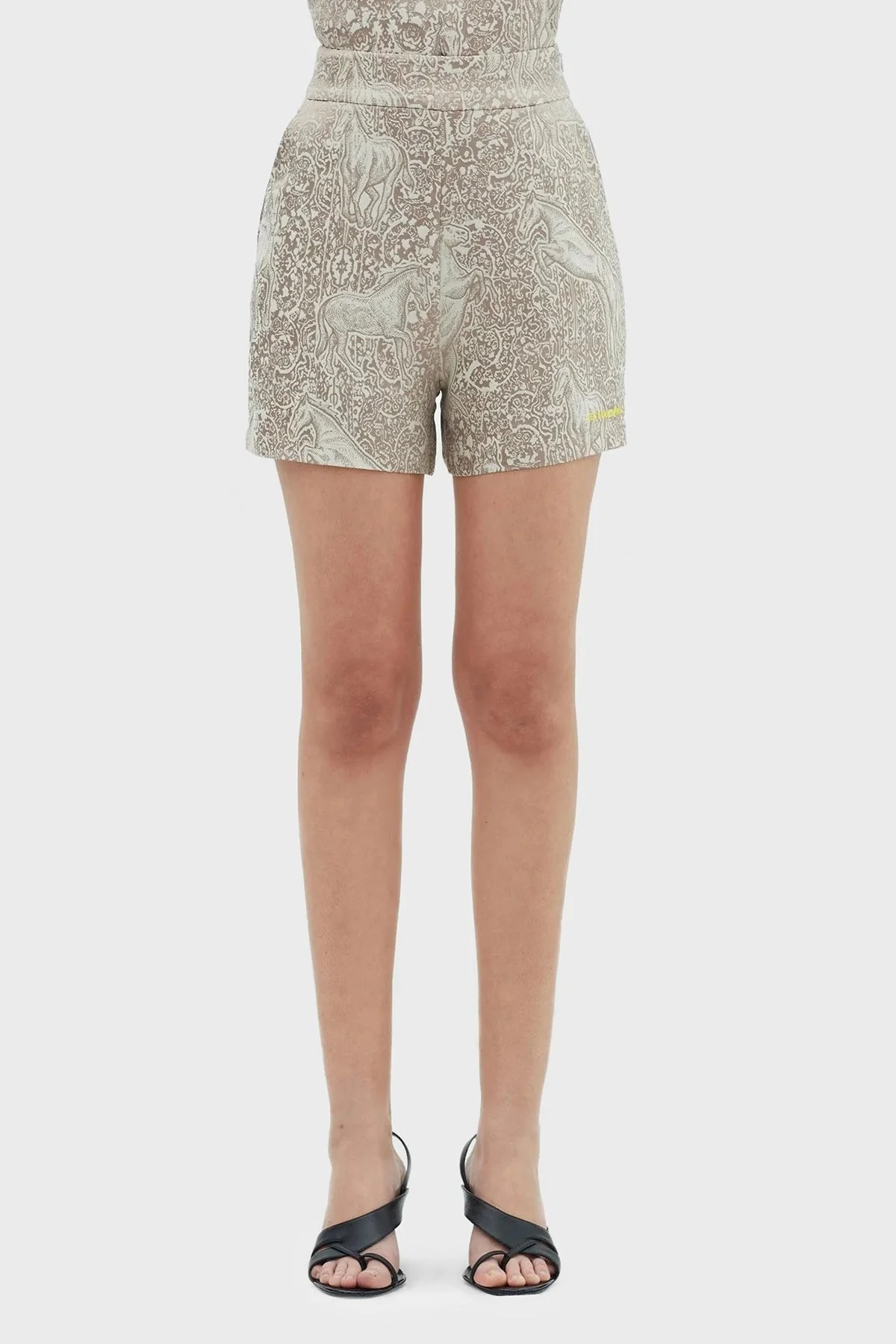 Les Benjamins Yumuşak Dokulu Suni İpekli Yüksek Bel Relaxed Fit Bayan Short LB23SSHOEFUSO-001 KAHVE - 3