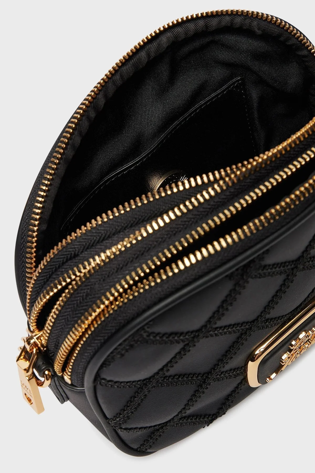 Love Moschino Ayarlanabilir Askılı Kapitone Bayan Çanta JC4308PP0LKK100A SİYAH - 4