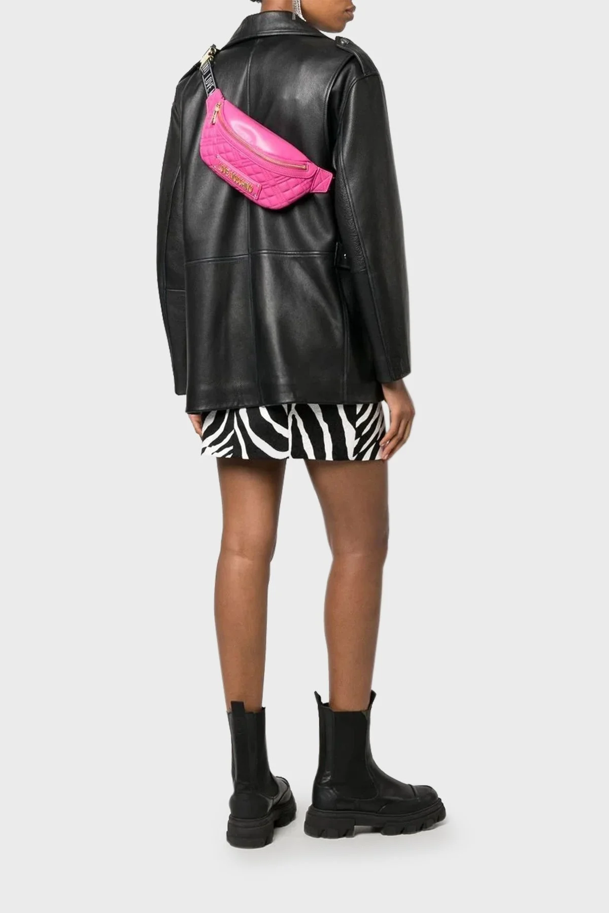 Love Moschino Fermuarlı Bayan Bel Çantası JC4003PP1GLA0615 FUŞYA - 2